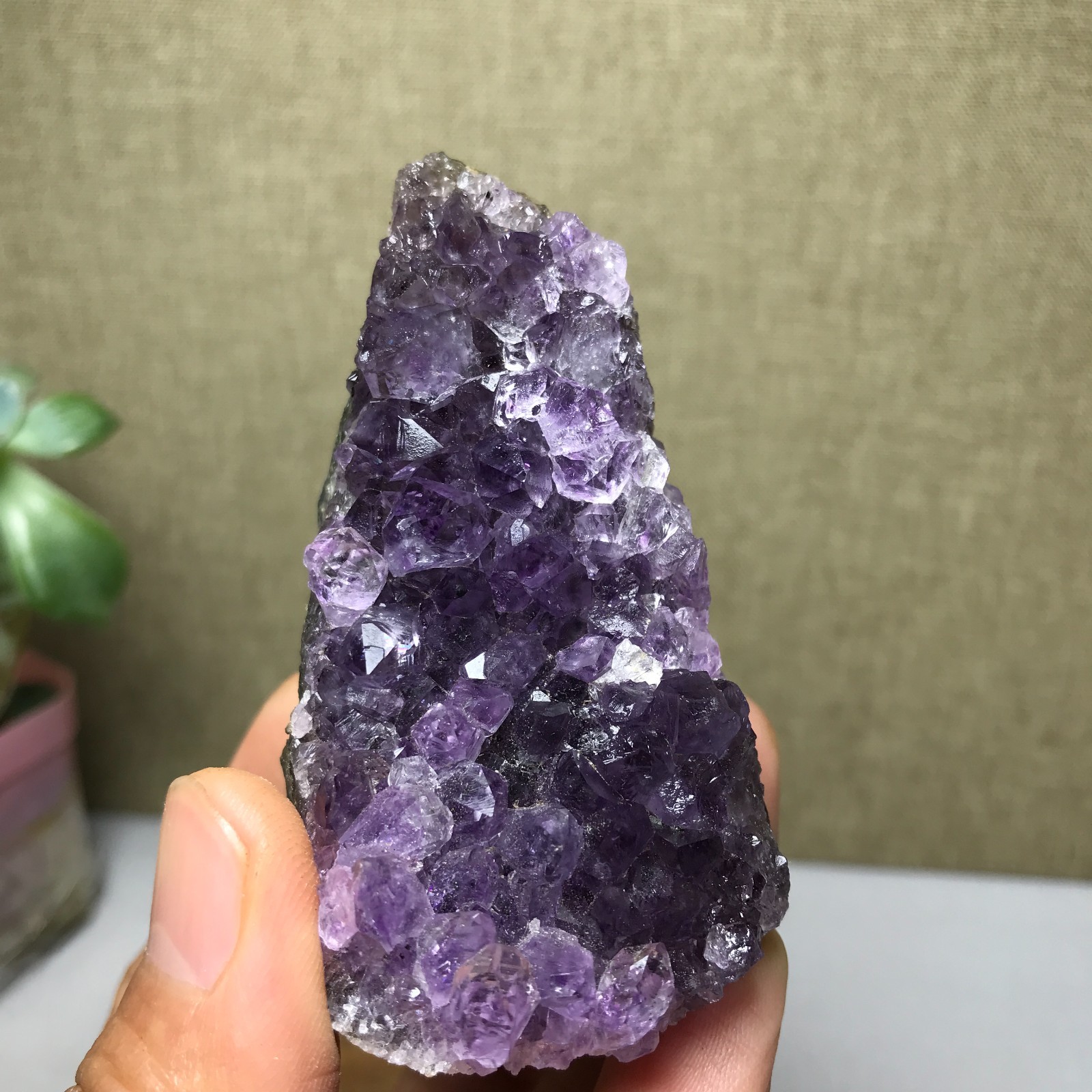 62mm NATURAL amethyst point purple Crystal Cluster Mineral Specimen 111g A1774