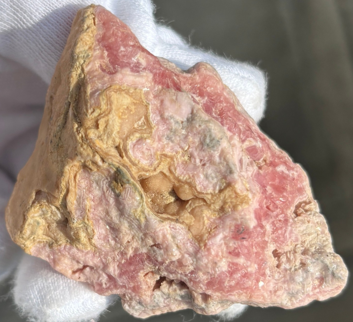USA SALE 187g LOT REAL RHODOCHROSITE ROUGH SPECIMENS LAPIDARY PINK PYRITE GEMMY