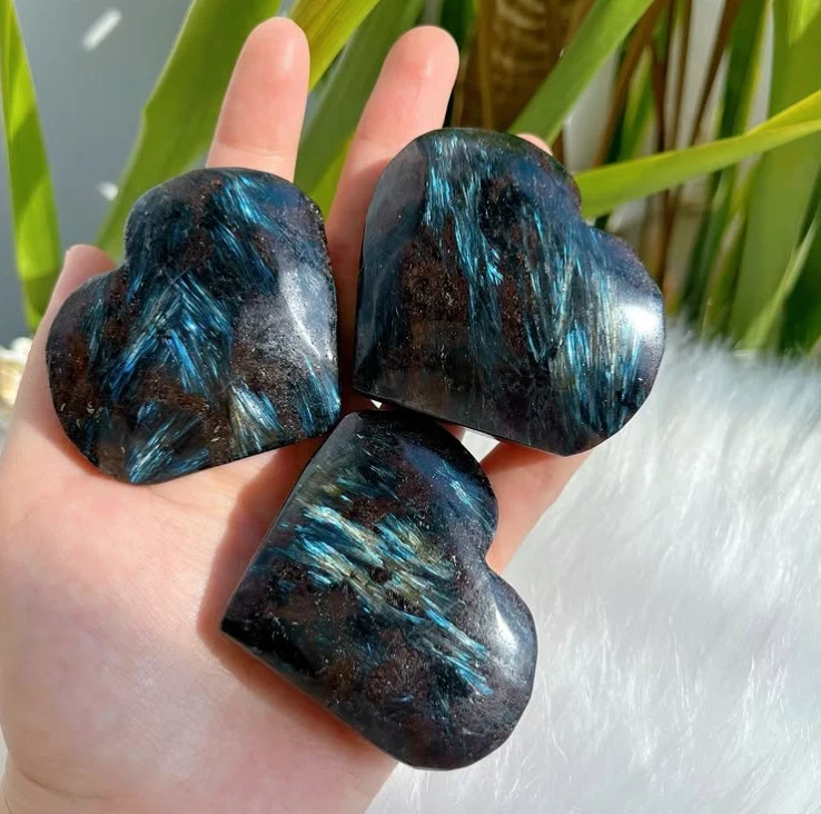 High Flash Arfvedsonite Heart Large Crystal Heart Flashy Worry Stone Energy 1Pcs