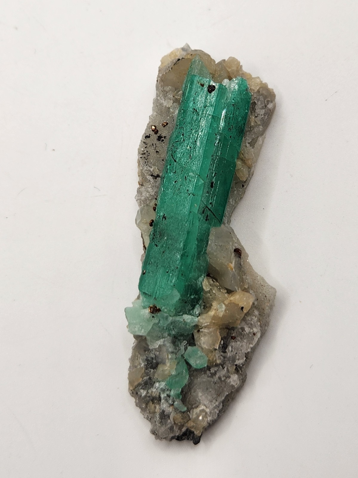 Rough Crystal Colombian Emerald Raw Matrix Collector Piece, Natural Not treament