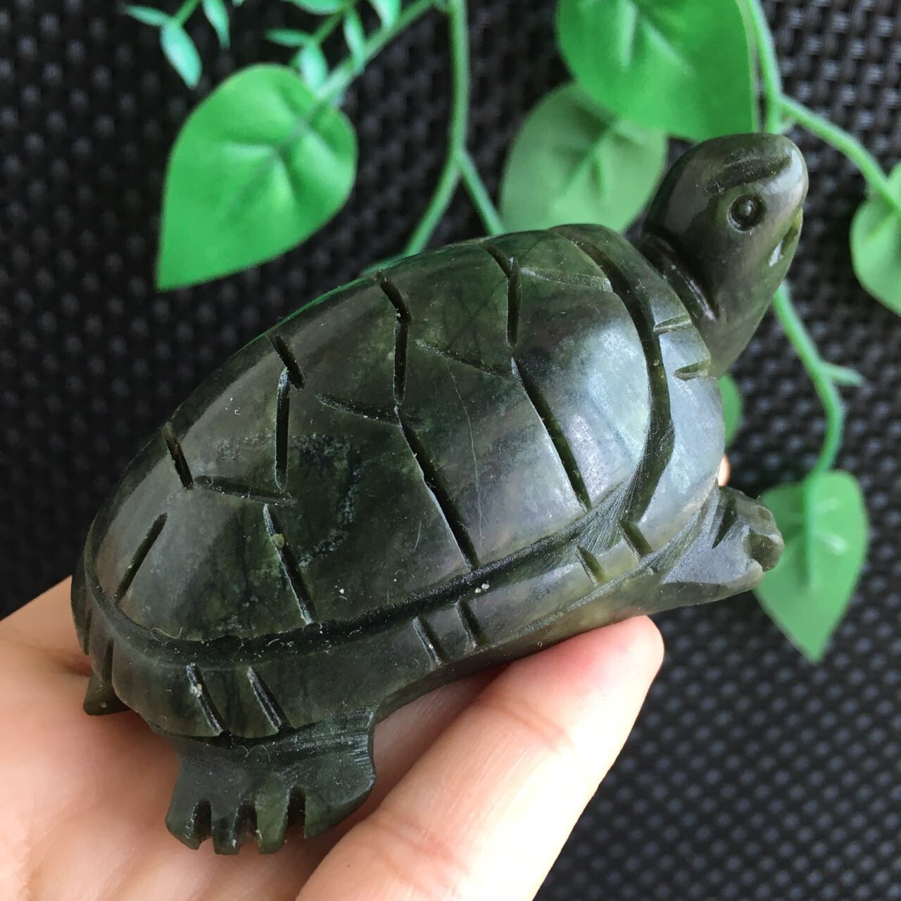 150g Green Jade Tortoise Carving Animal Stone Quartz Crystal Specimen Collection