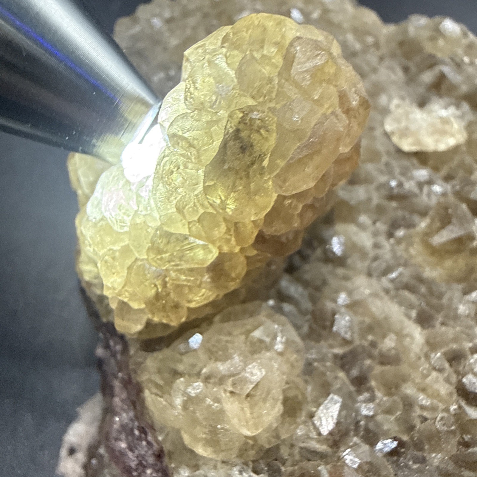 1.3Lb Natural Unique Yellow Octahedron Fluorite W/Iron! Crystals ,Minerals,Gifts