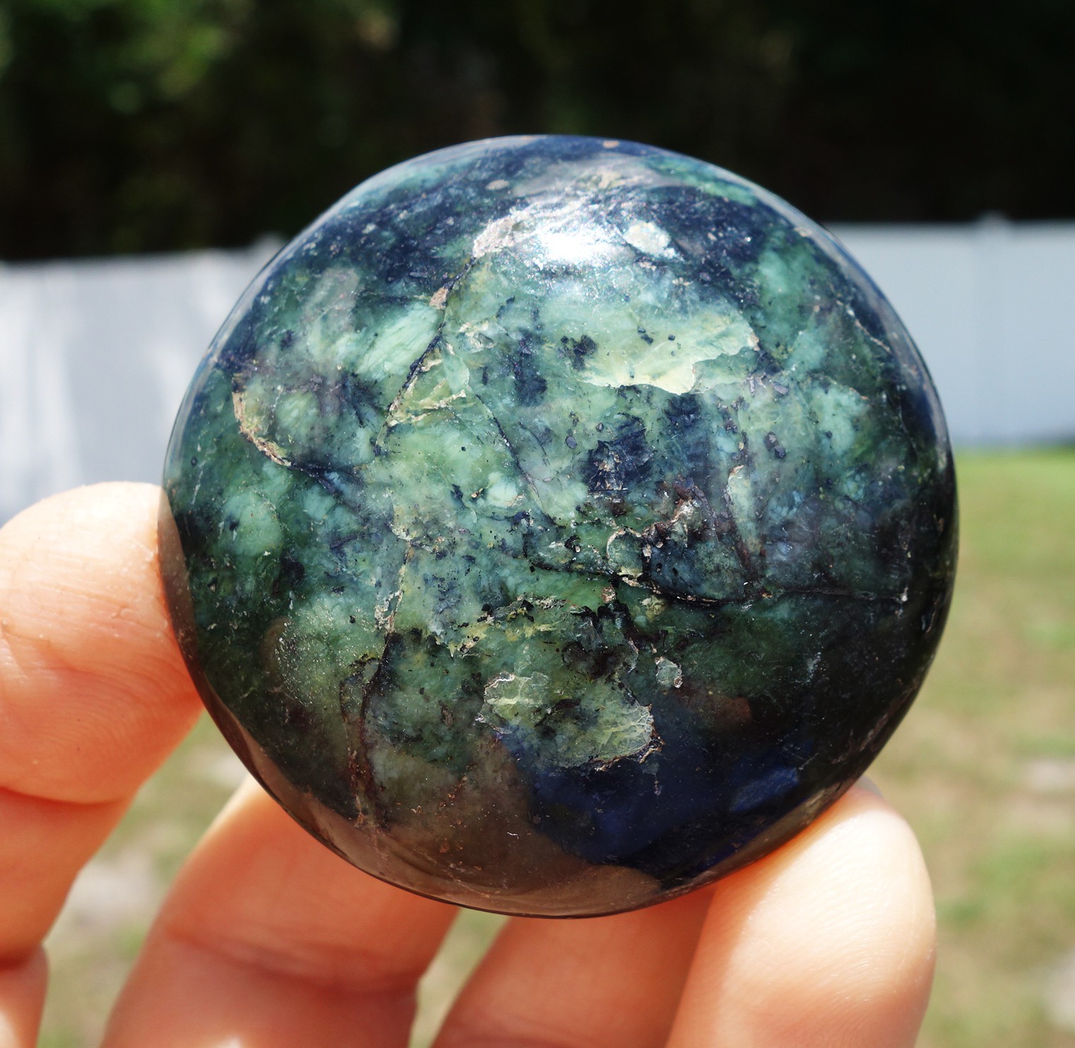 Rich Green Nephrite JADE Crystal Palm Stone Smooth Polished Round For Sale