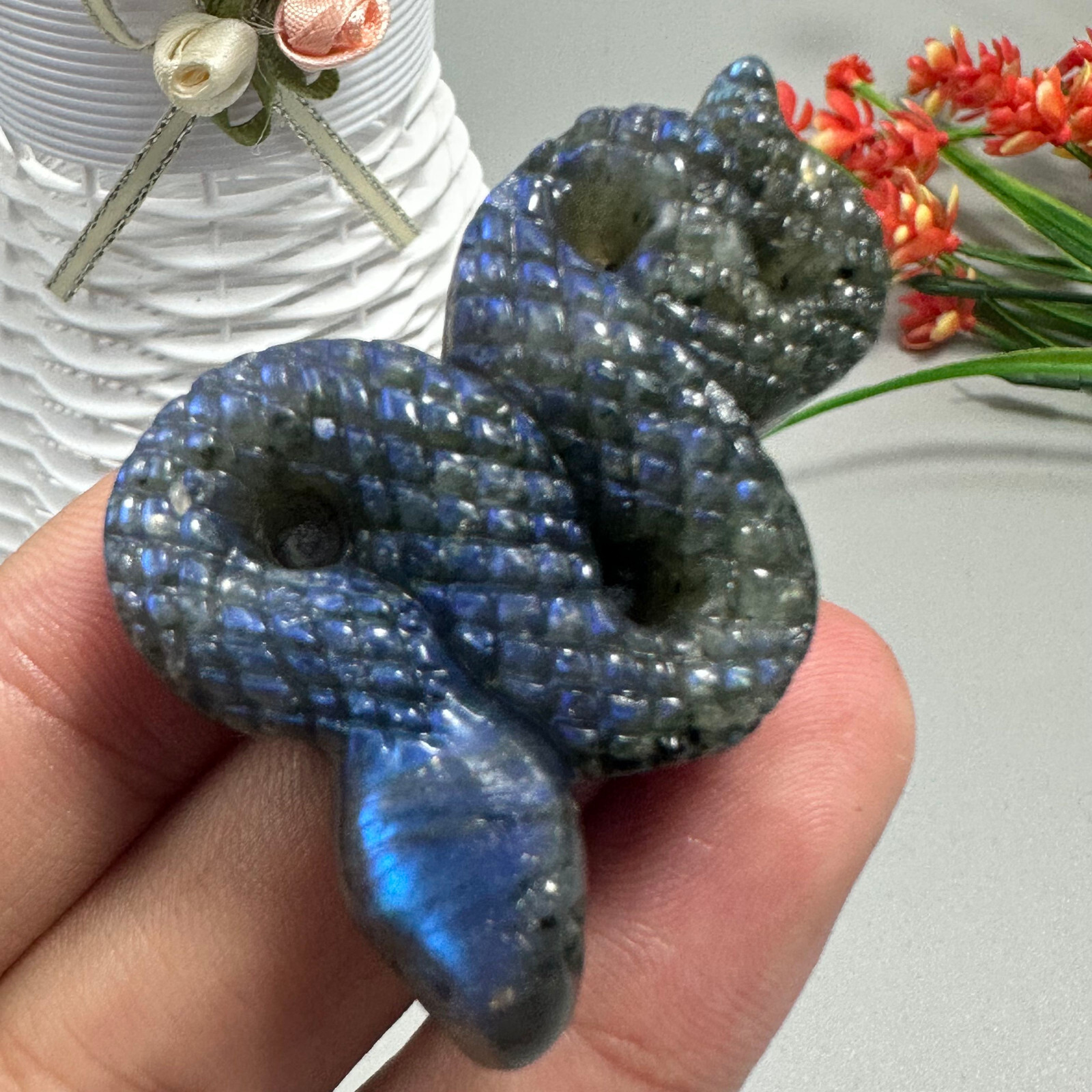 Natural Labradorite Carved Snake Quartz Skull Crystal Specimen Reiki Healing 1pc