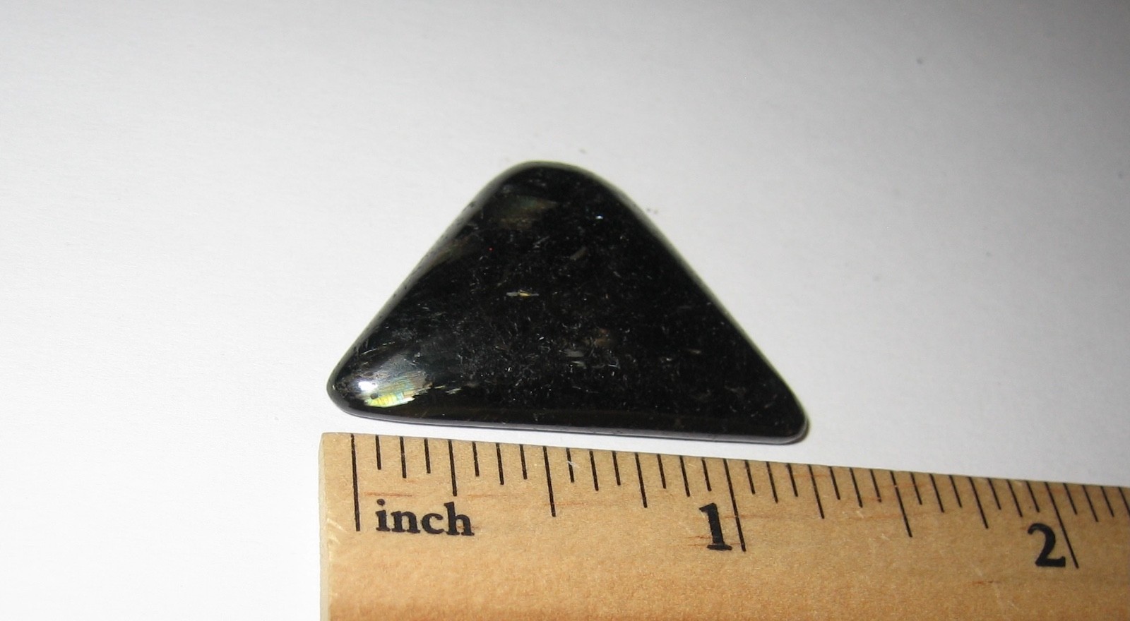 35mm x 24mm POLISHED RARE AUTHENTIC NUUMMITE STONE CABOCHON GREENLAND ~ 8.4g *A4