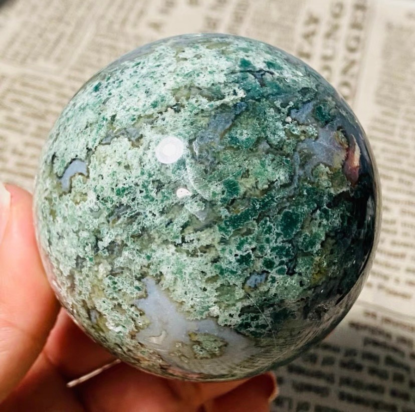 466g Natural Geode Aquatic Plant Water Grass Moss Agate Balls Crystal Sphere