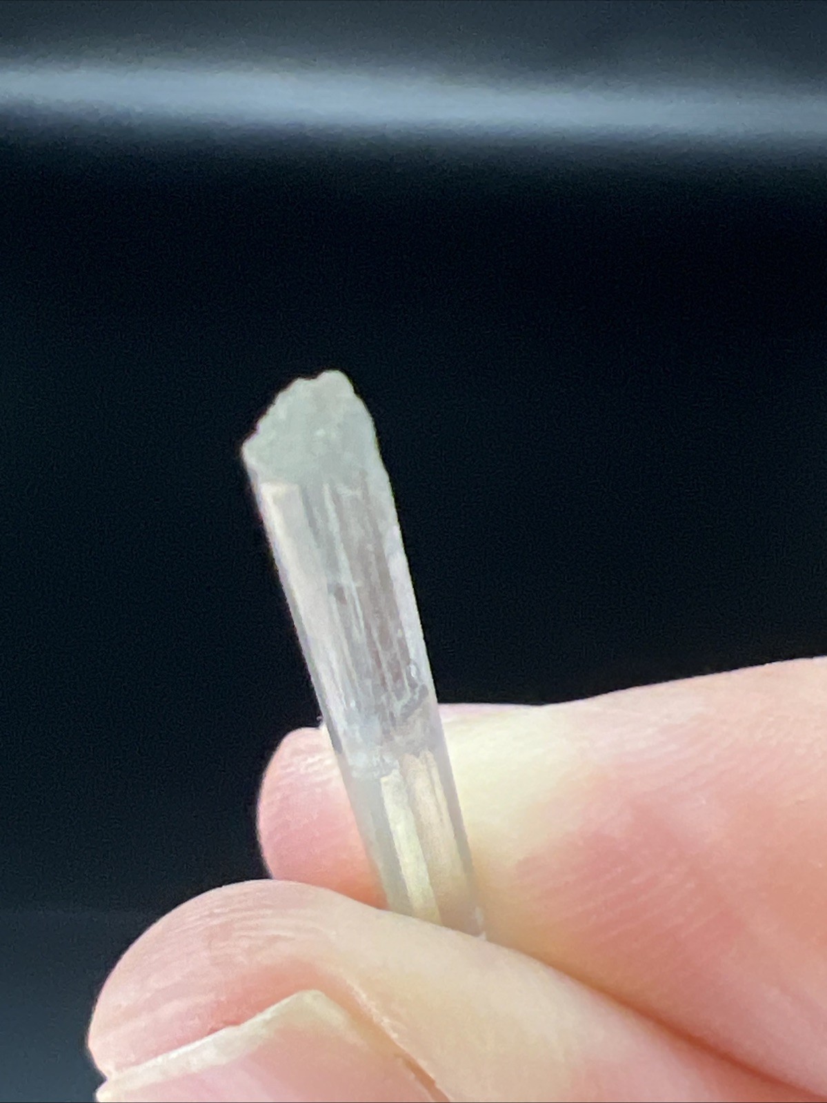 Vanadium Emerald Crystal – Nigeria Green Beryl Eye Clean Terminated – 1302