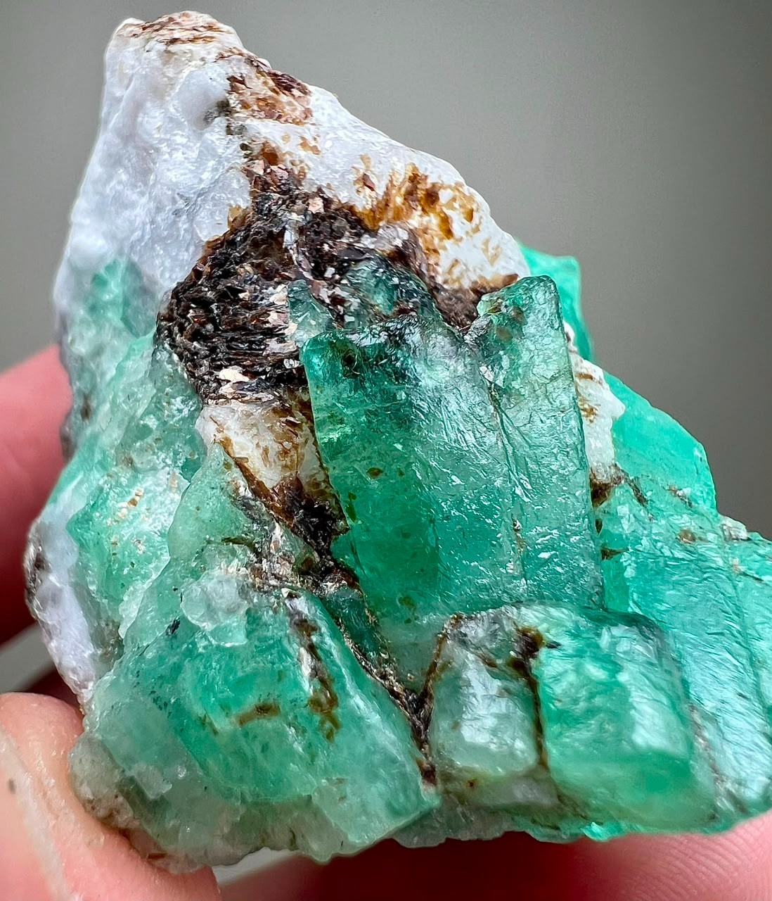 221CT, Beryl Var! Beautiful Natural Emerald Crystals on Matrix From Chitral @PAK