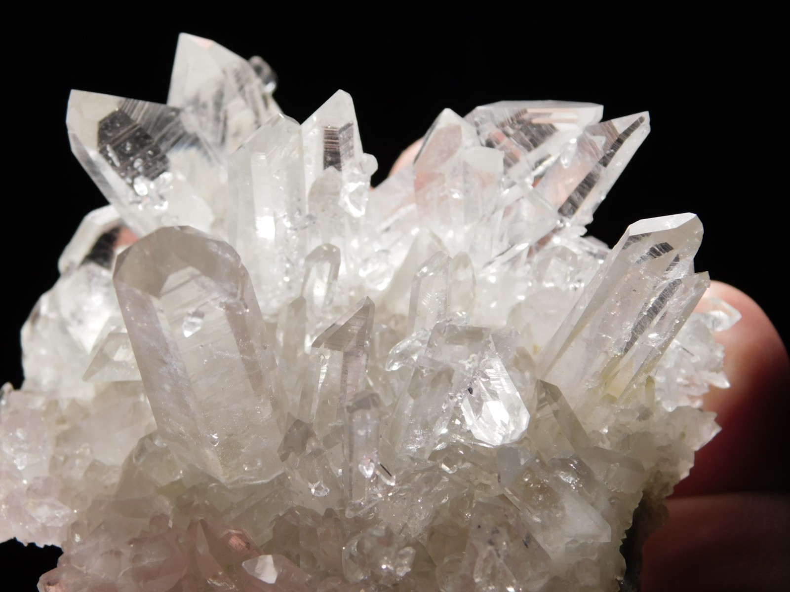 VERY TRANSLUCENT Quartz Crystal Cluster Collier Creek ARKANSAS 147gr