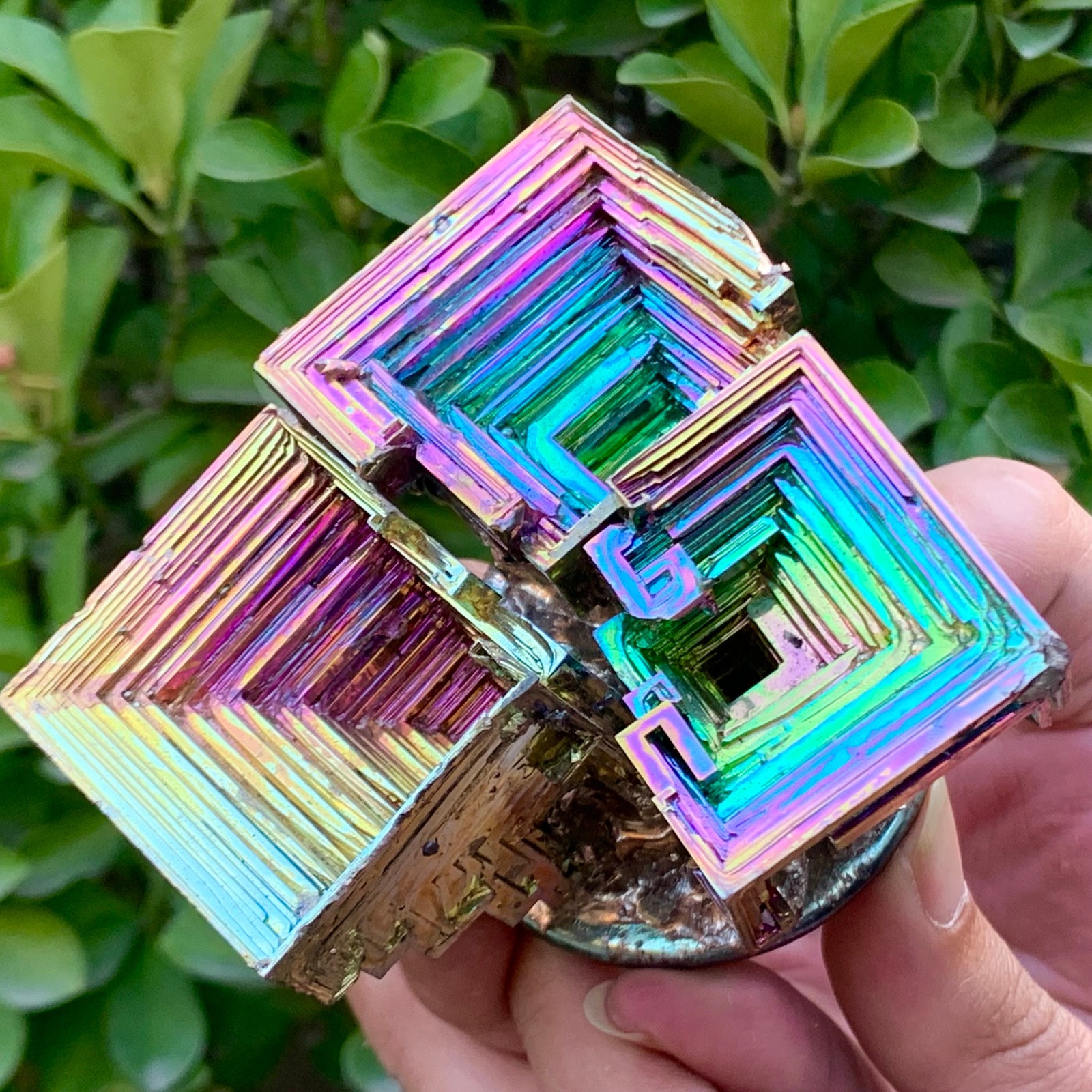 1.63LB ram Bismuth rainbow crystal elementBi gemstone Mineral specimen healing