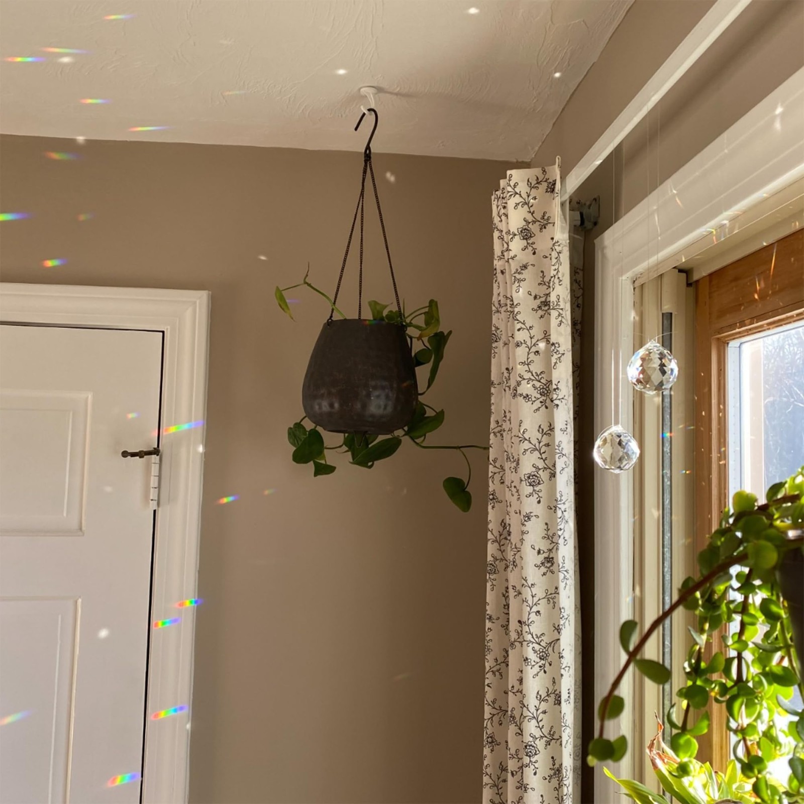48pcs Clear Faceted Crystal Ball Prisms 1.2″ Glass Sun Catchers for Home Decor