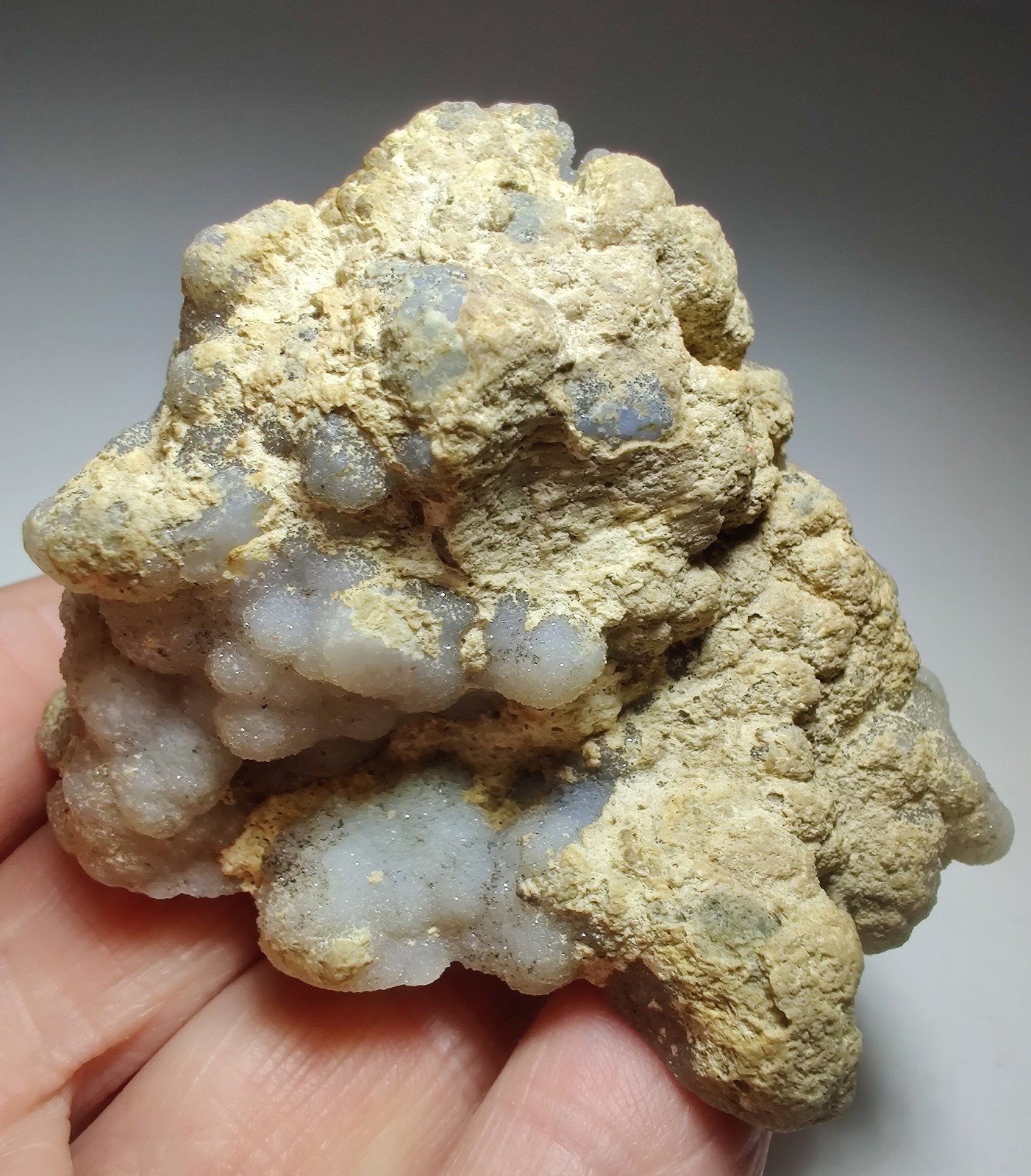 Excellent Youngite specimen, fluorescent. Guernsey, Wyoming. 232 grams.