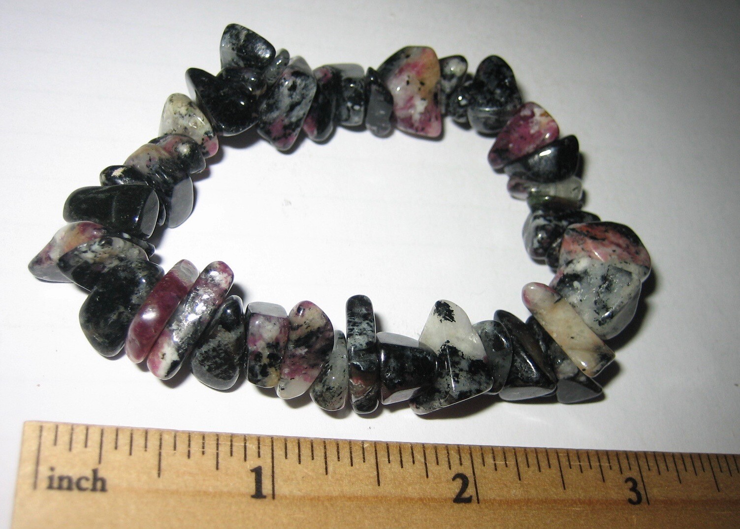 7″ TUMBLED POLISHED NATURAL 7mm-12mm EUDIALYTE STONE STRETCH BRACELET 36.1g *A3
