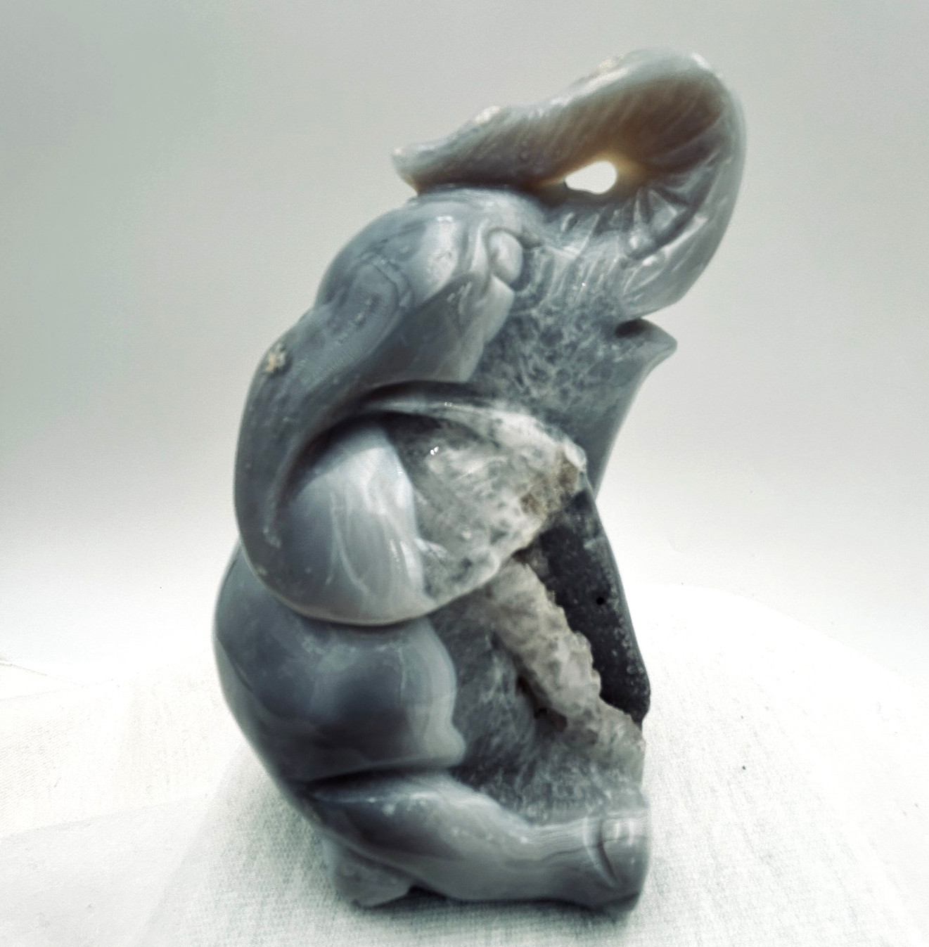 Hand Carved Lucky Elephant Gray Agate Crystal Druzy Geode Cavity 4 inch Figurine