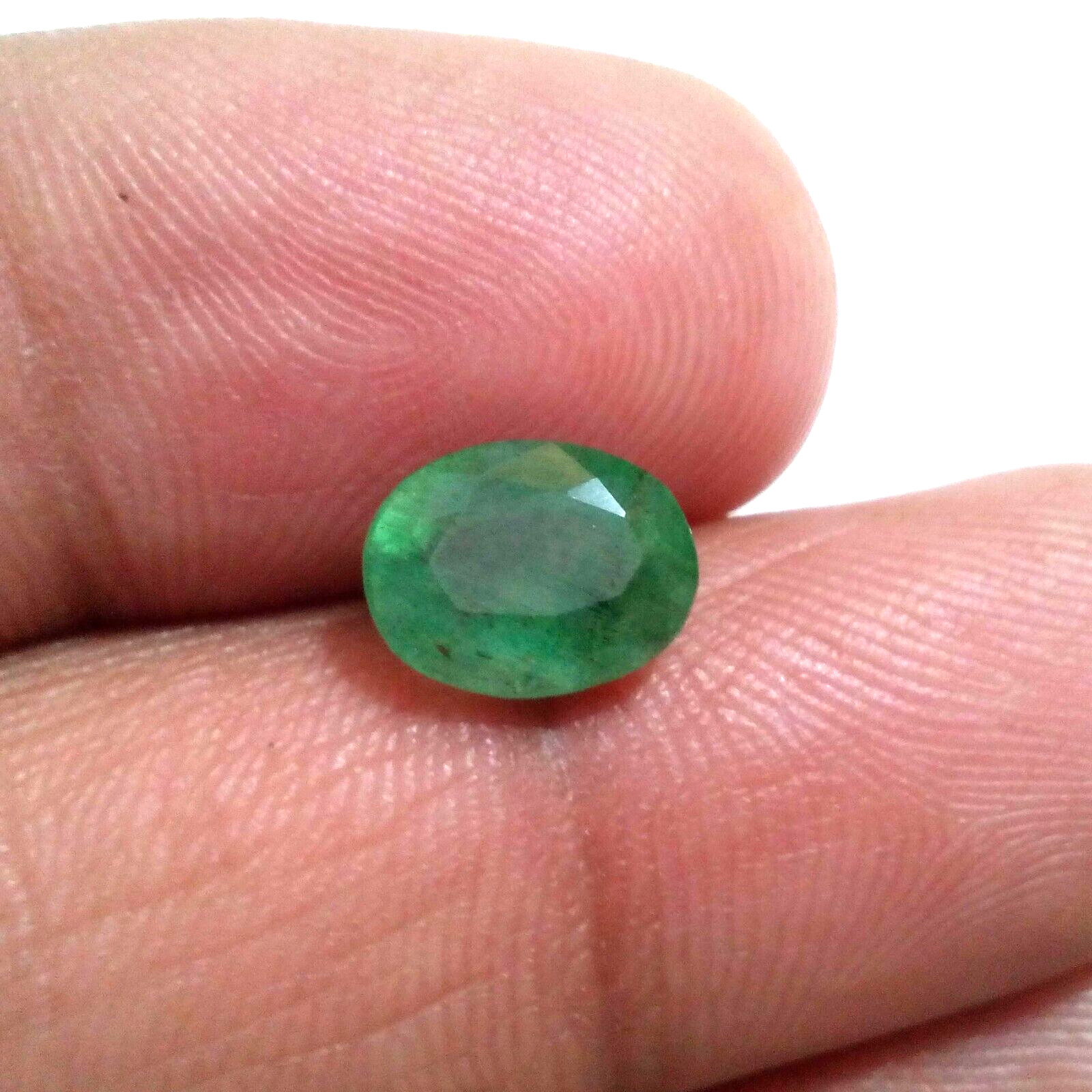 Good Quality Zambian Green Emerald Oval Shape 2.30 Crt Faceted Loose Gemstone