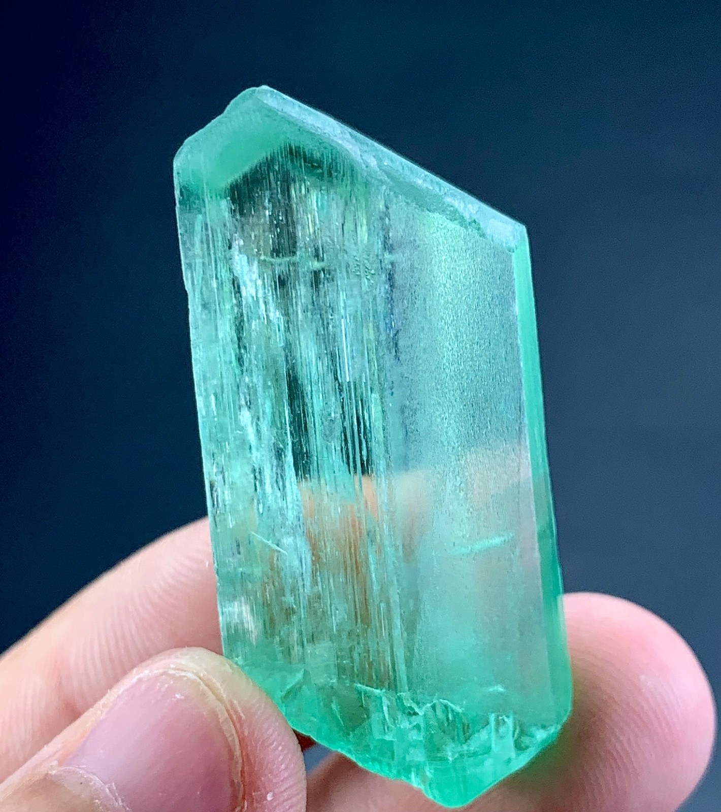 108 Carat Green kunzite Crystal specimen From Afghanistan