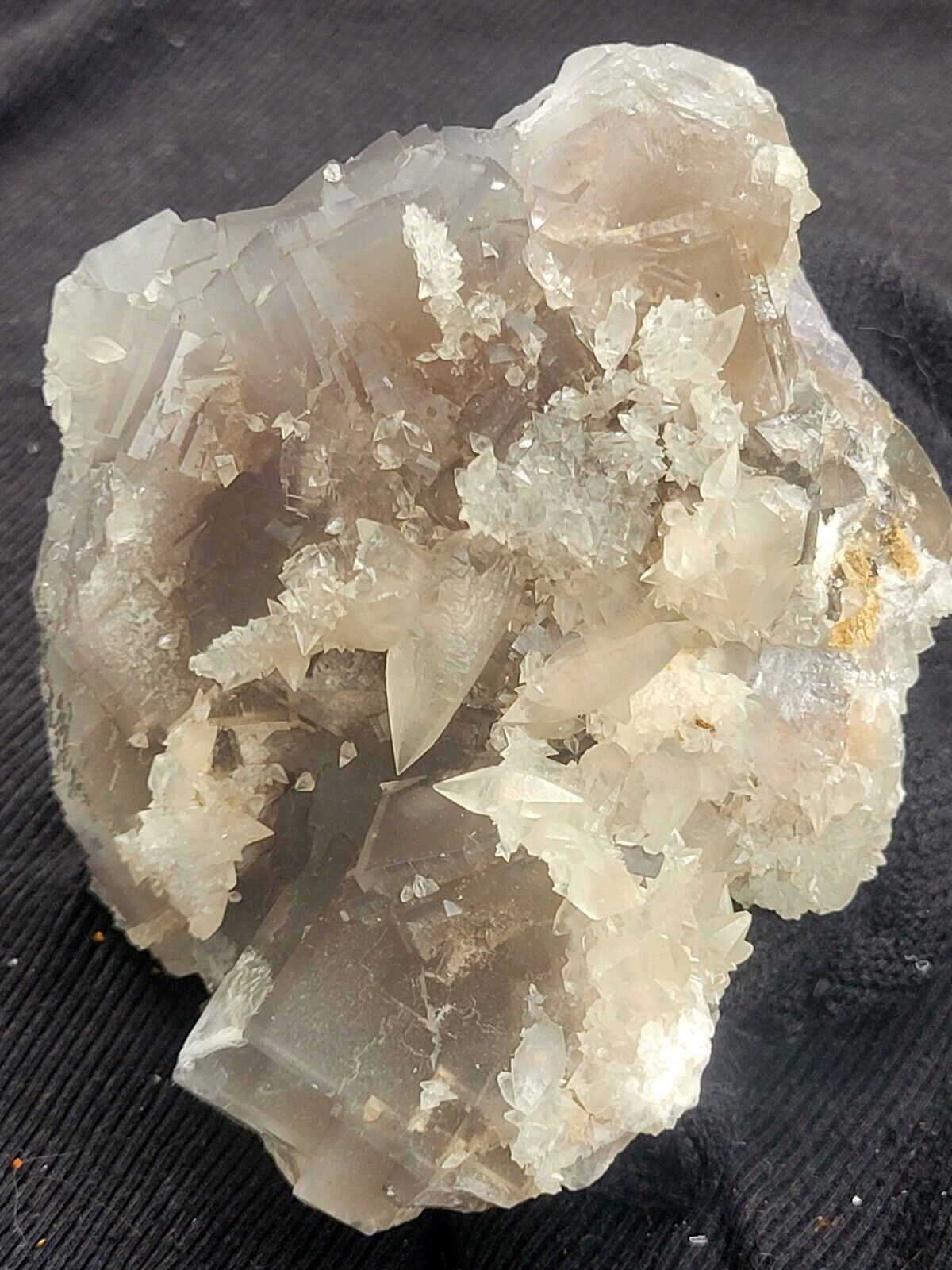 736g Beautiful Purple Fluorite Quartz Crystal Cluster Mineral