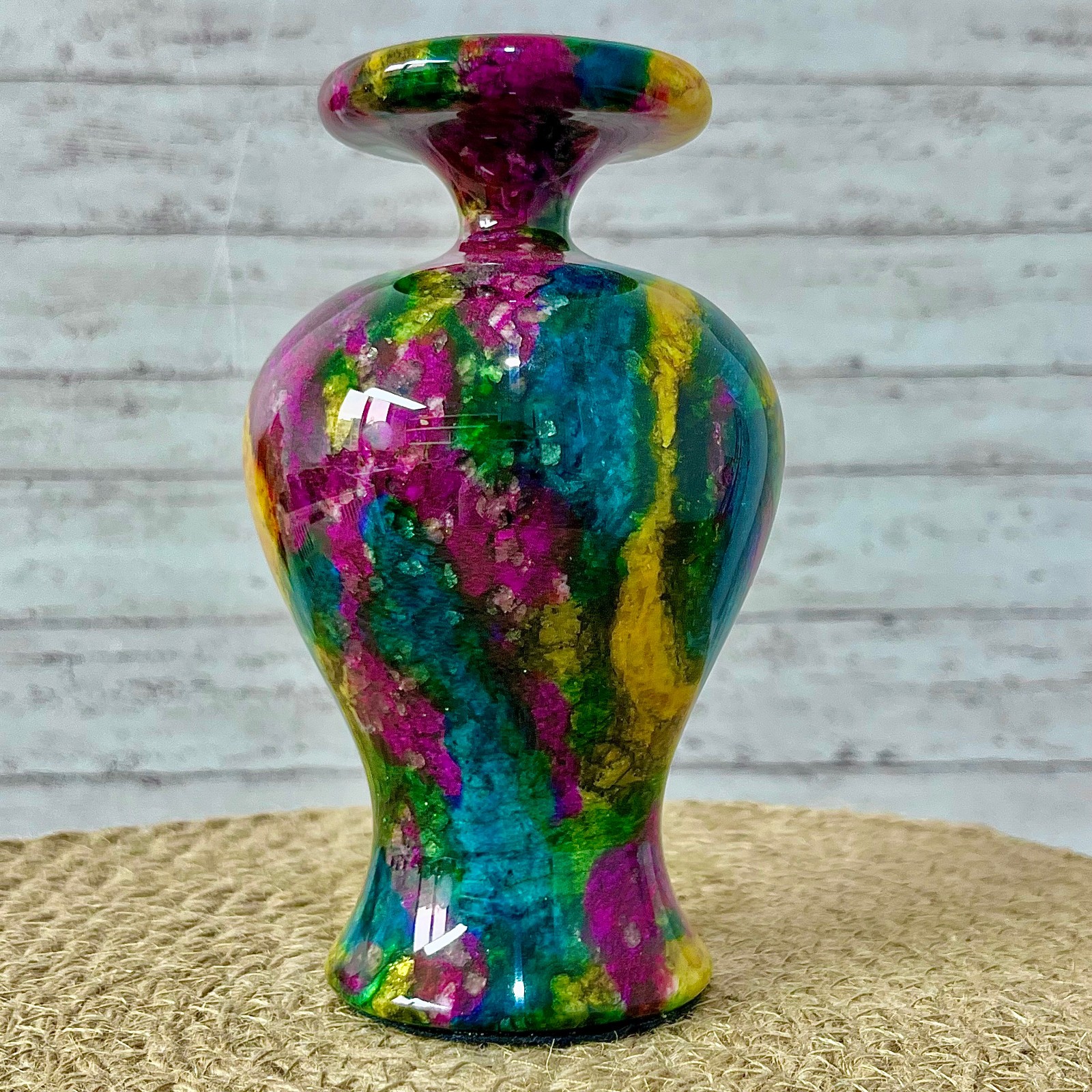 Small Neck Polychrome Jade Vase Single Stem Flower Arrangement Ornament 870 g