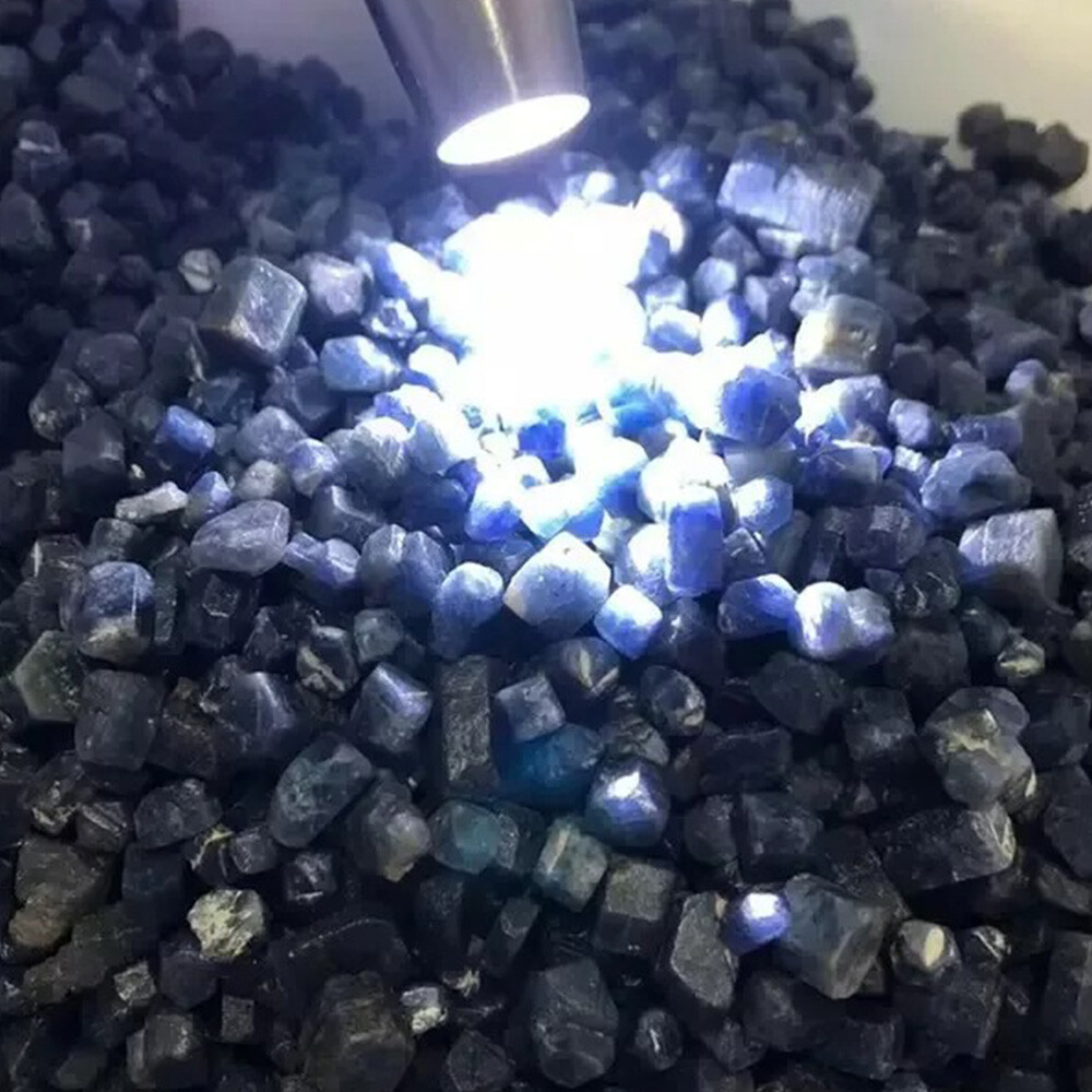 50/100g Natural Blue Sapphire / Ruby / Mix Lot Rough Loose Gemstone Precious