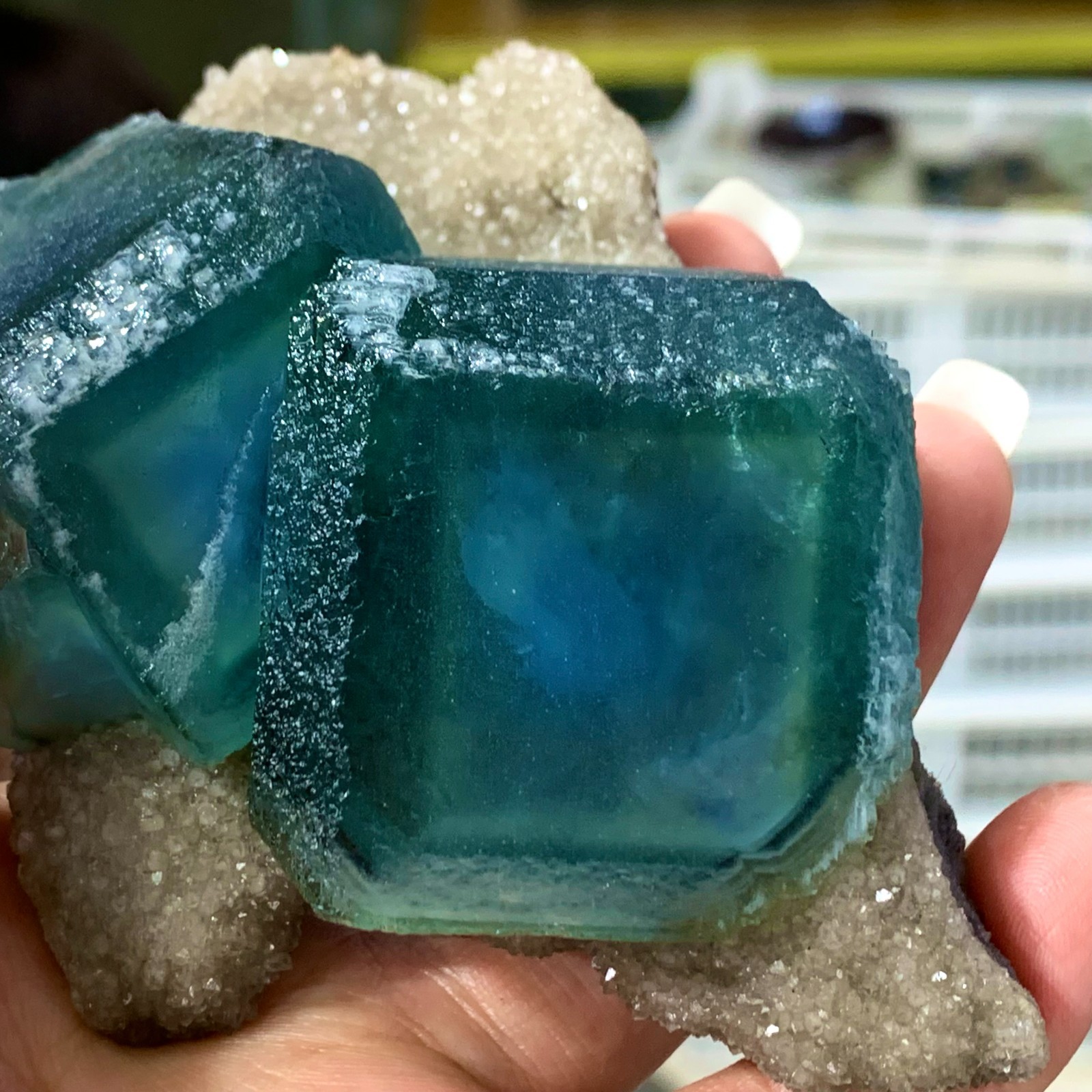 292G Natural Green Phantom Cube fluorite crystal mineral specimen/xianghualing