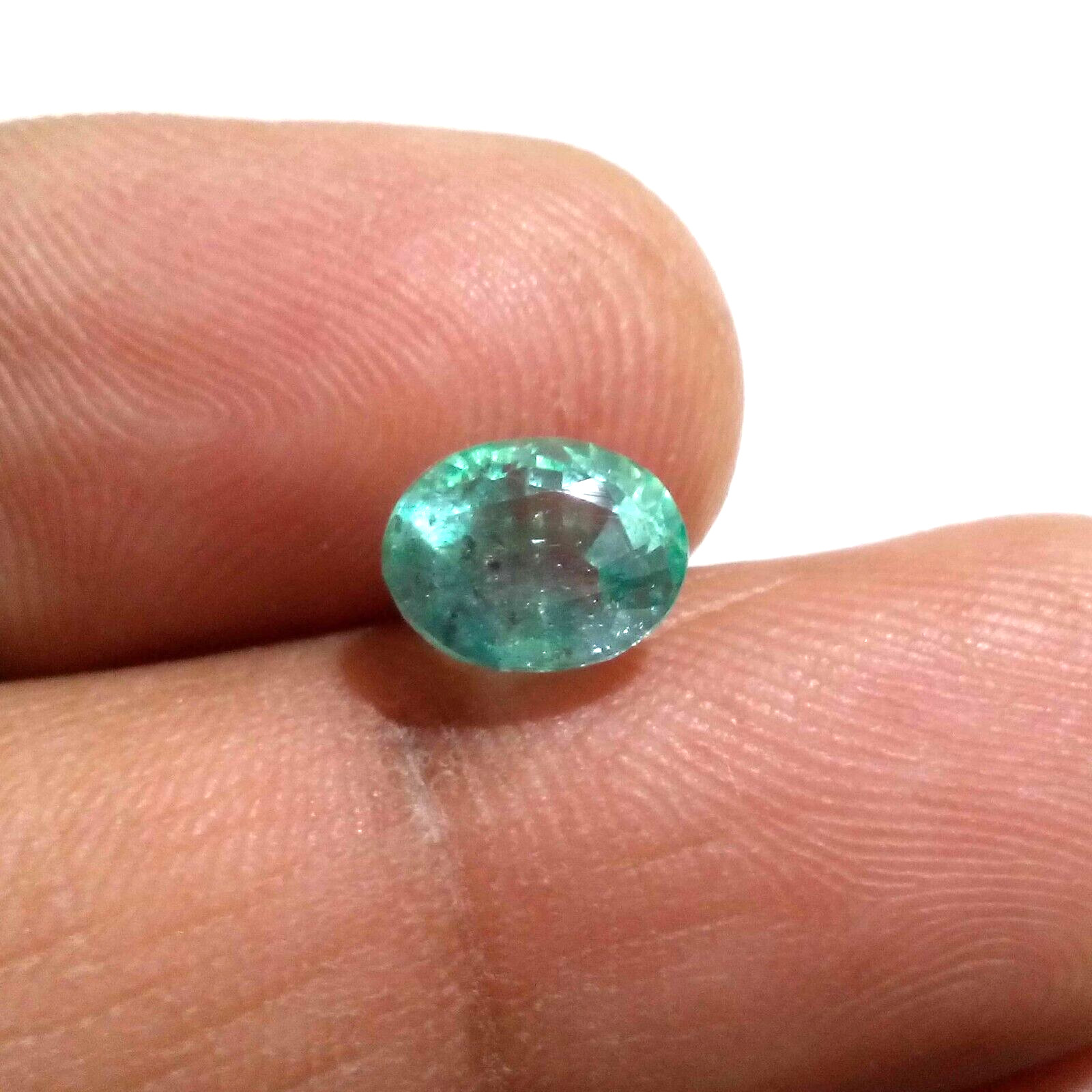 Top Stunning Colombian Emerald Oval Shape 2.25 Crt Green Faceted Loose Gemstone