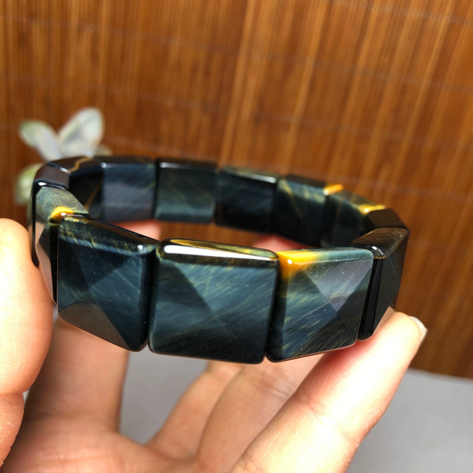 Natural Tiger’s Eye Stone Bracelet Brown Gemstone Stretch Bracelet Handmade 3693