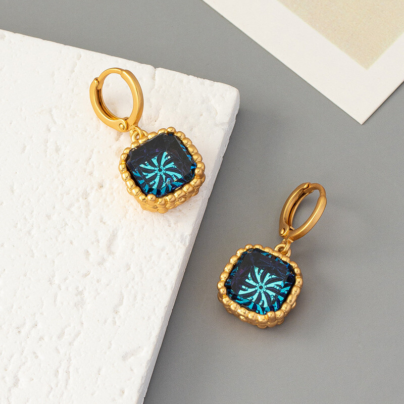 Fashion Jewelry Gold Sapphire Ear clip Light luxury Retro Brass plating 18K
