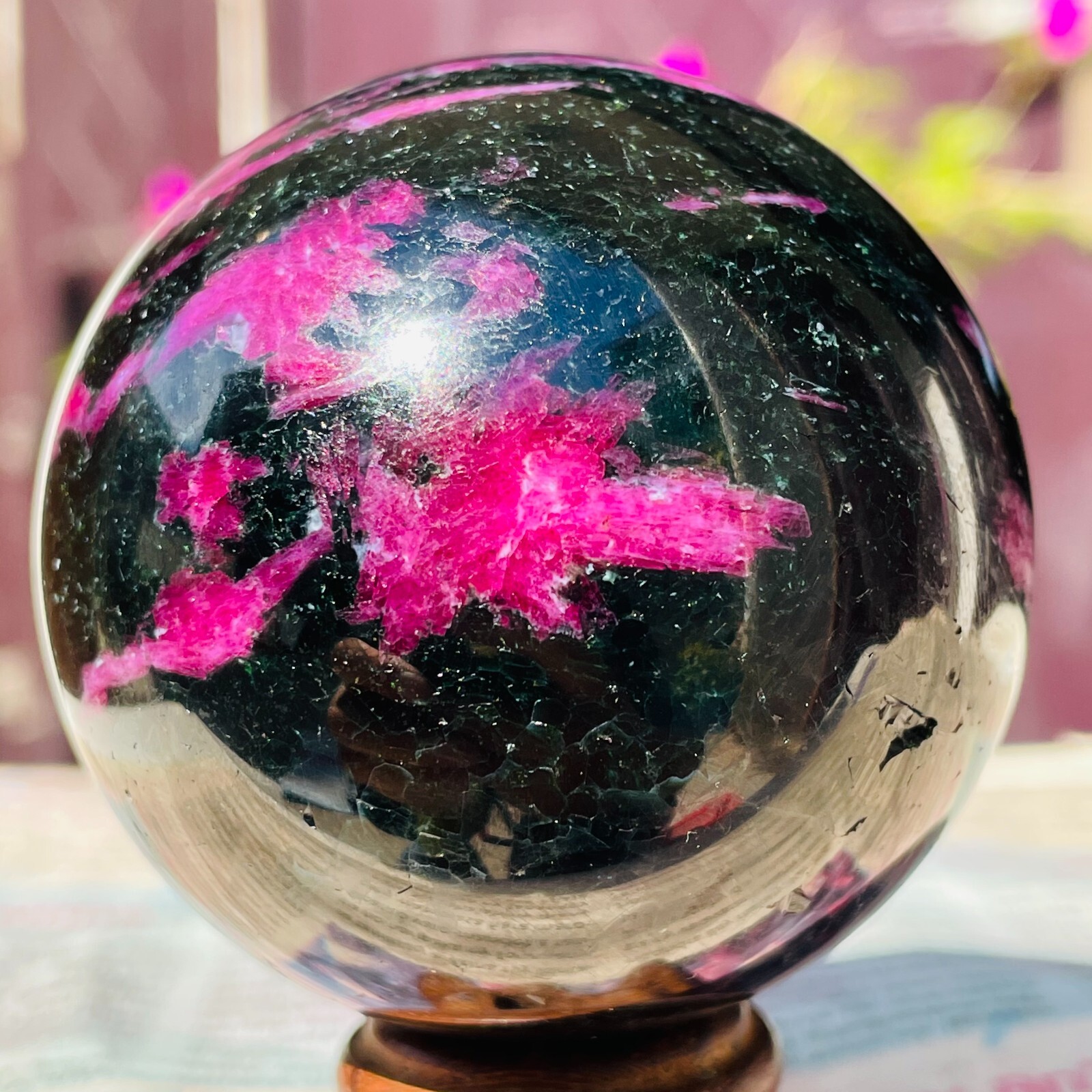 392g Natural Ruby Zoisite Quartz Crystal Gemstone Sphere Ball Specimen Healing