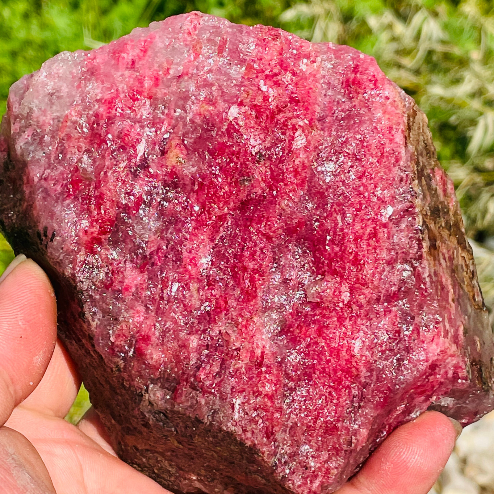 705g Natural Pink Red Rhodonite Quartz Crystal Gemstone Rough Specimen Healing