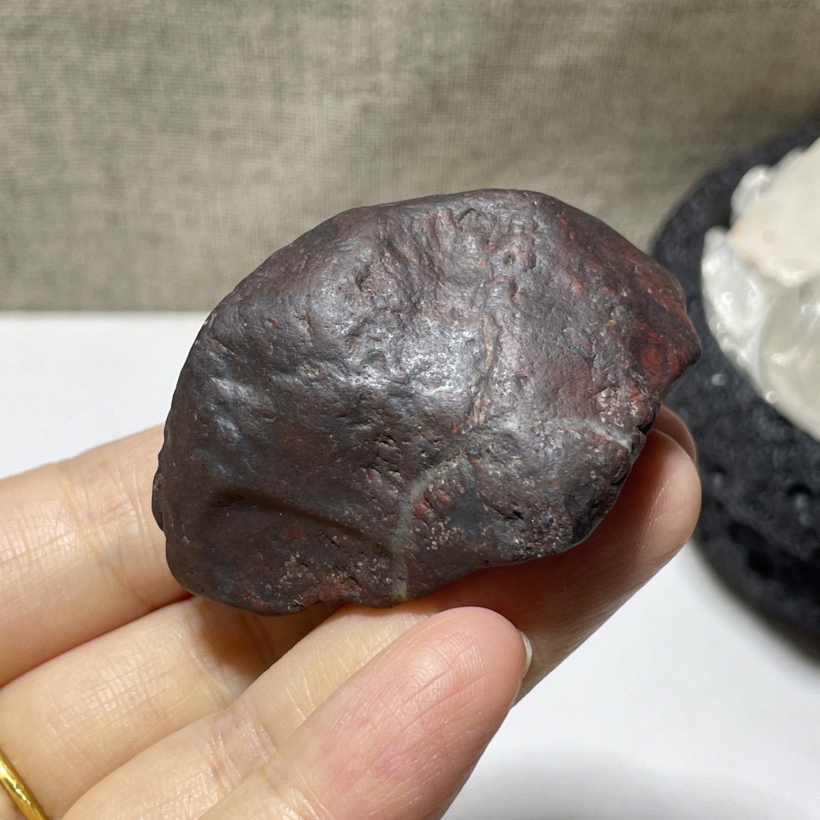 62g Natural Iddingsite meteorite specimen raw stone from China a2212