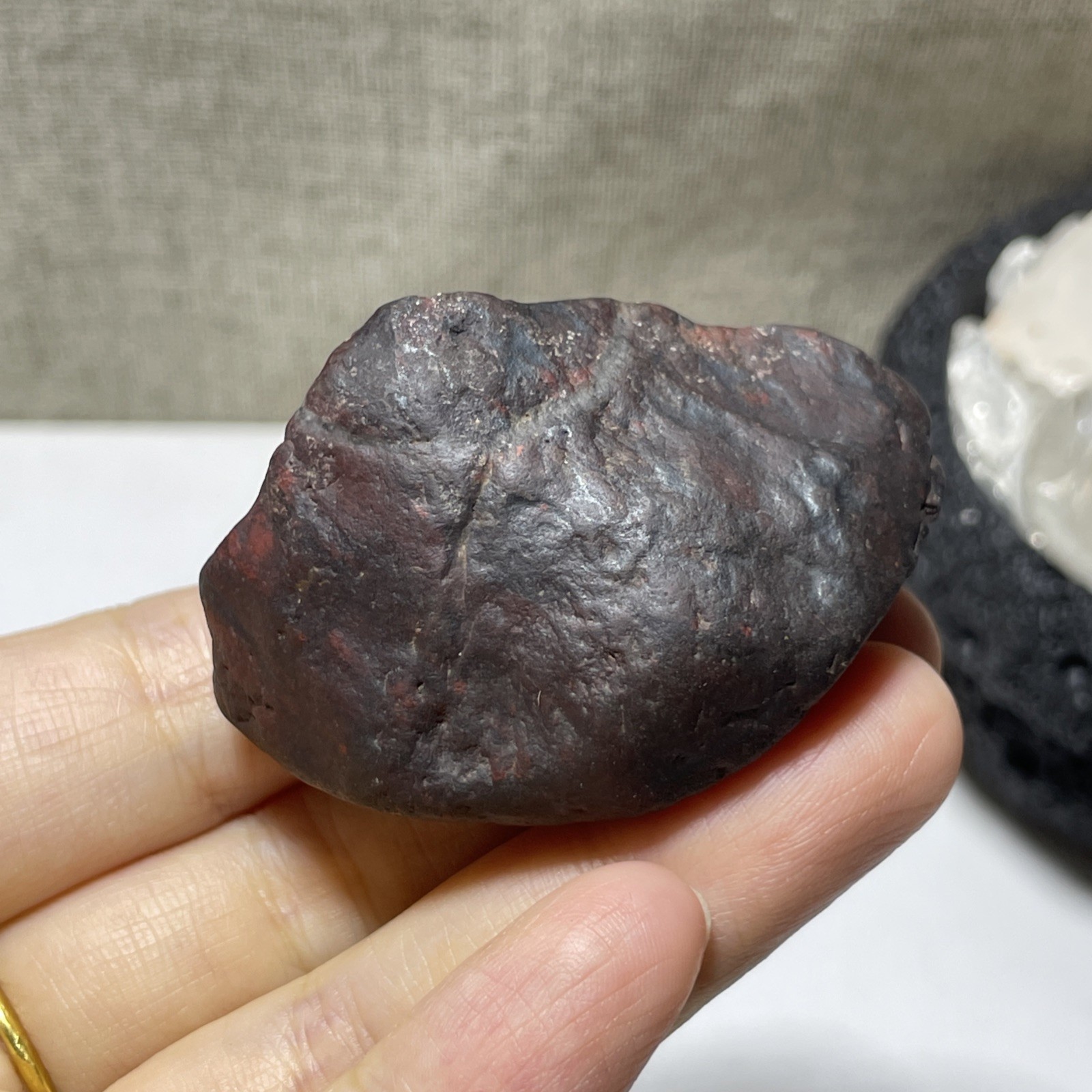 62g Natural Iddingsite meteorite specimen raw stone from China a2212