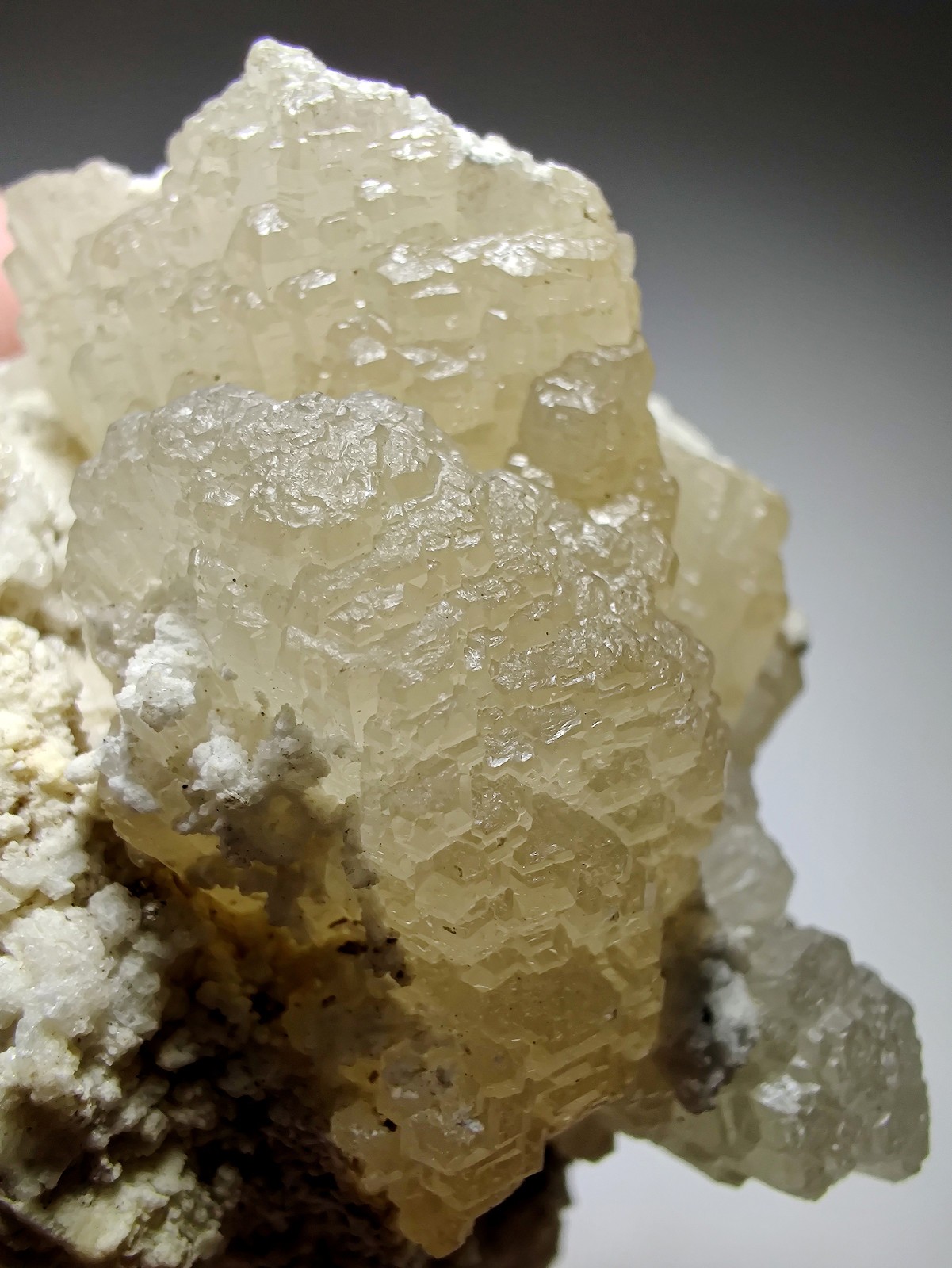 Excellent Witherite specimen, Peach UV. Minerva Mine, Illinois. 213 grams.