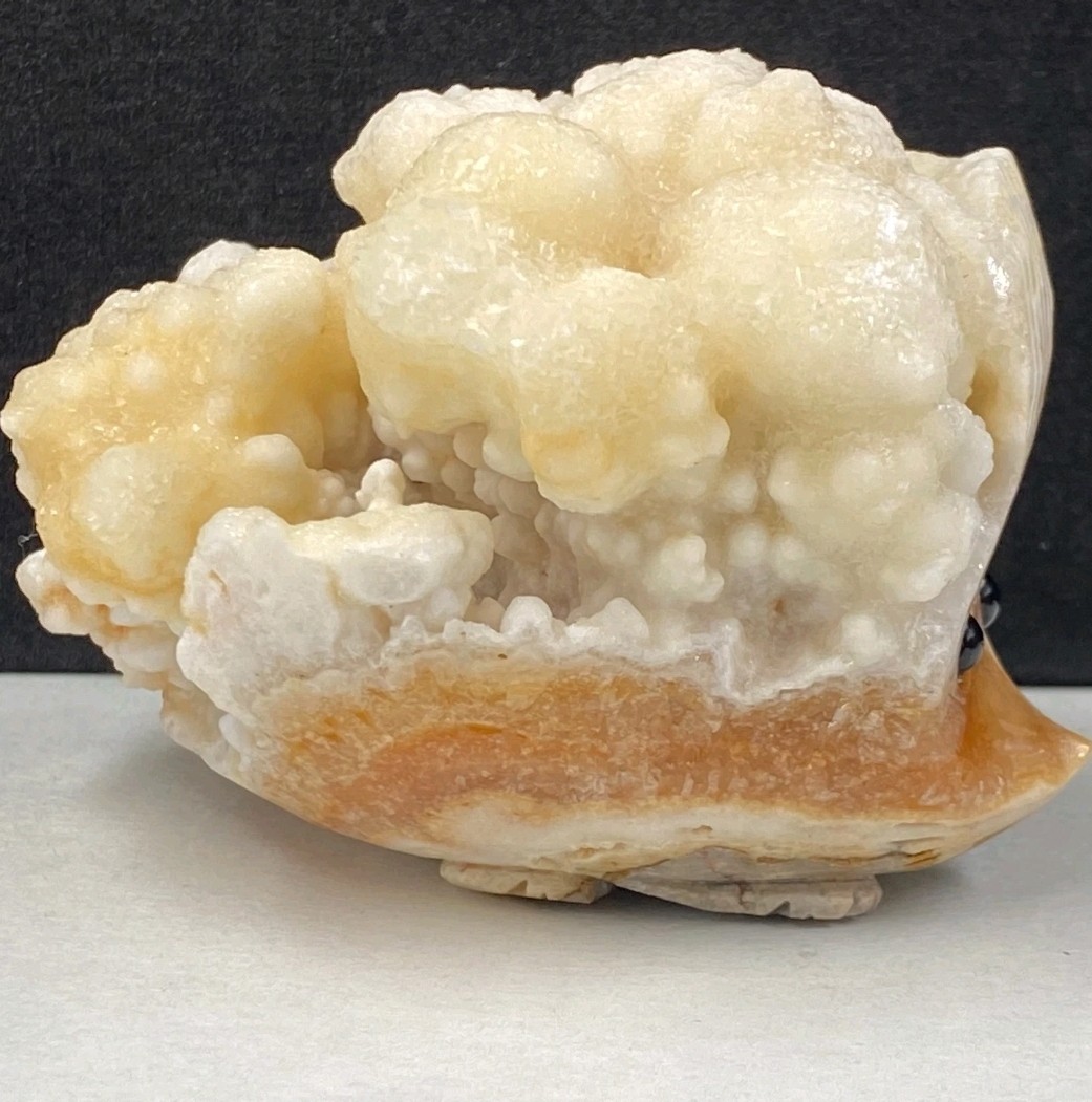 366g Hand Carved Natural Crystal Quartz Mineral Specimens, hedgehog Stone Statue