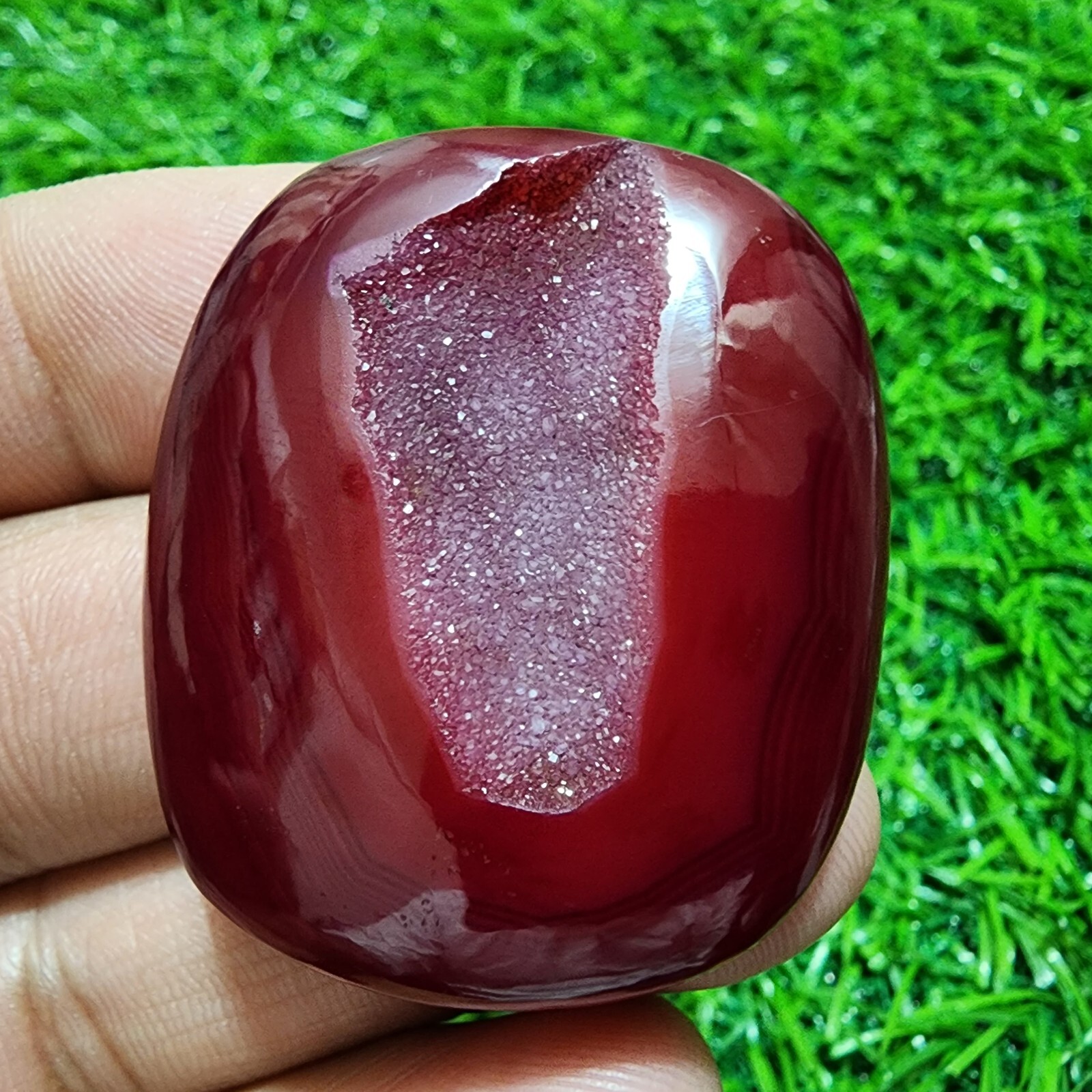 Unique Top Yummy Window Druzy Agate Cushion Shape 103 Carat Gemstone For Jewelry