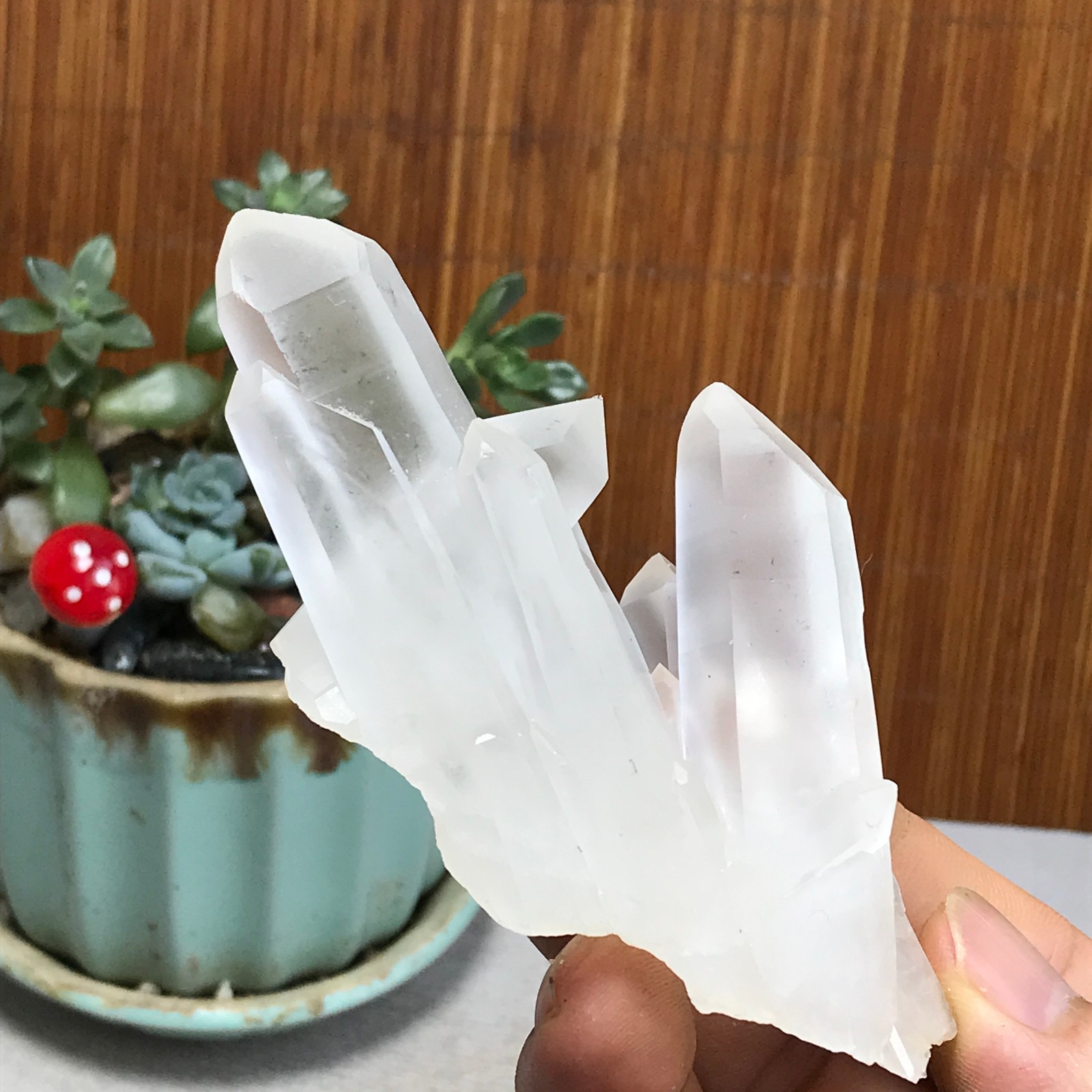 98-53-33mm Natural crystal clusters pretty Quartz Mineral Specimen 115g A6988