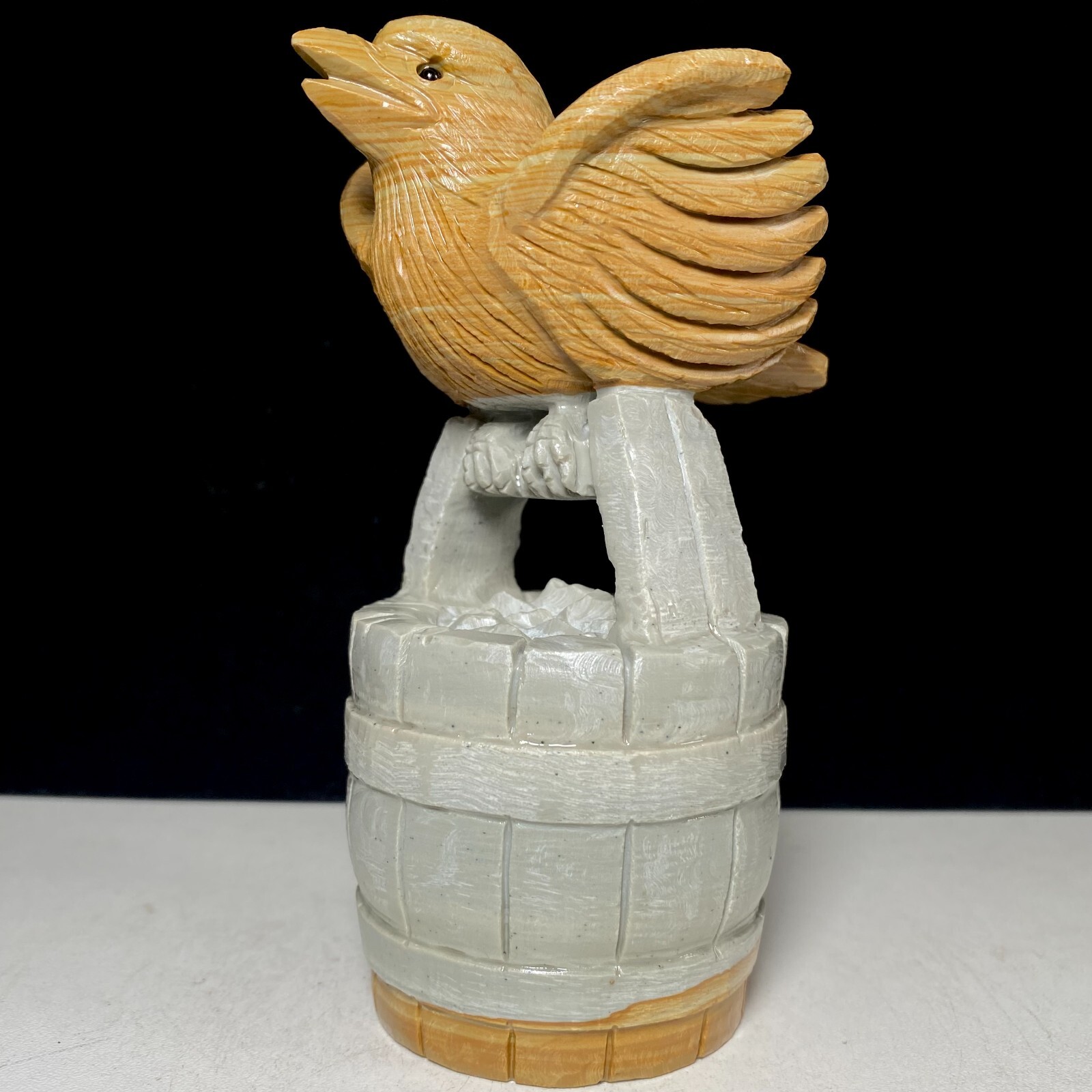 Natural Crystal Cluster Quartz Mineral Specimen Songhua Stone Handcarved Bird