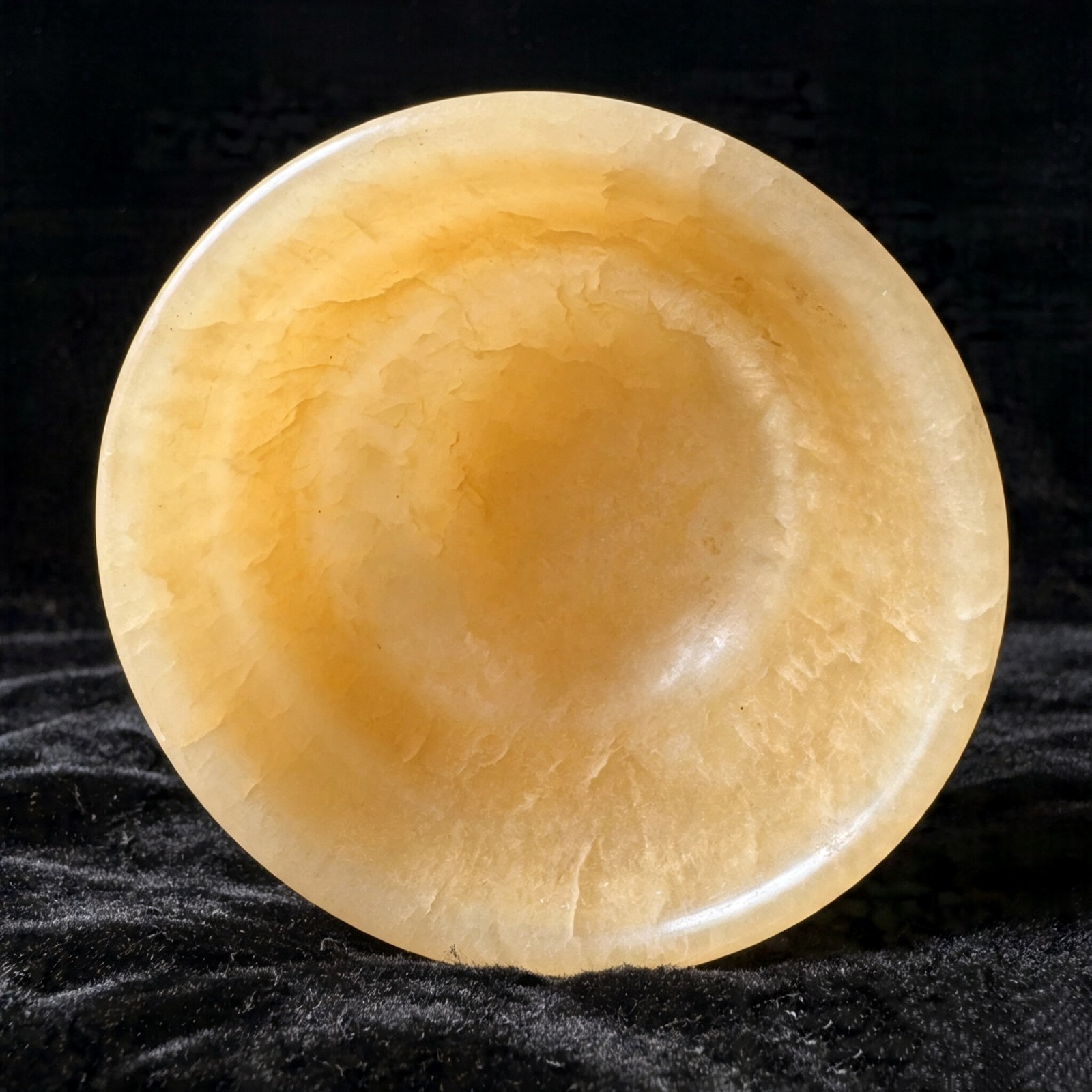 Hand Carved Natural Jade Bowl – Collectible Crystal Desk Decor Jewelry Holder Ar