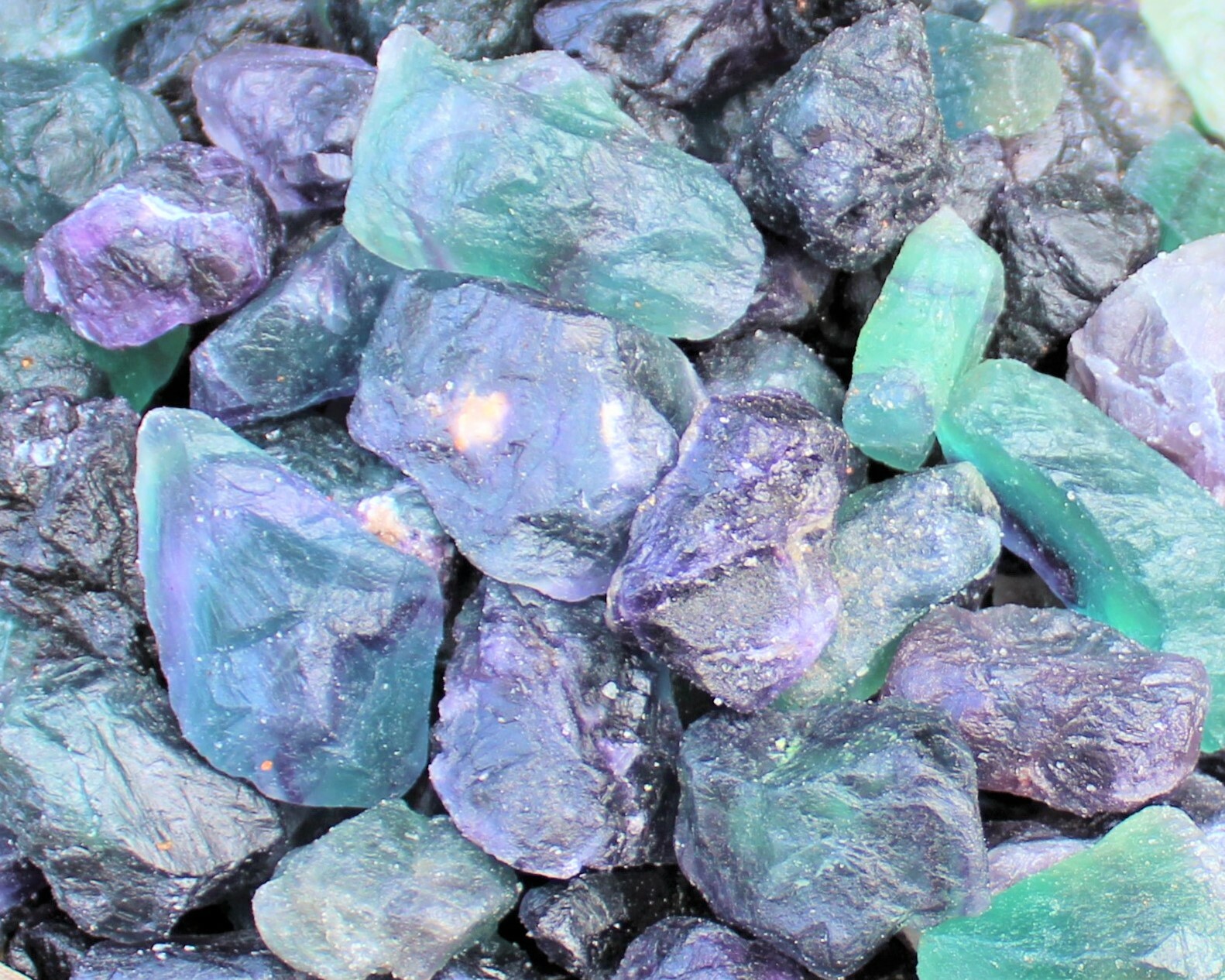 2 lb Bulk Lot Natural Rough Fluorite (Crystal Healing Raw Rock Mineral)