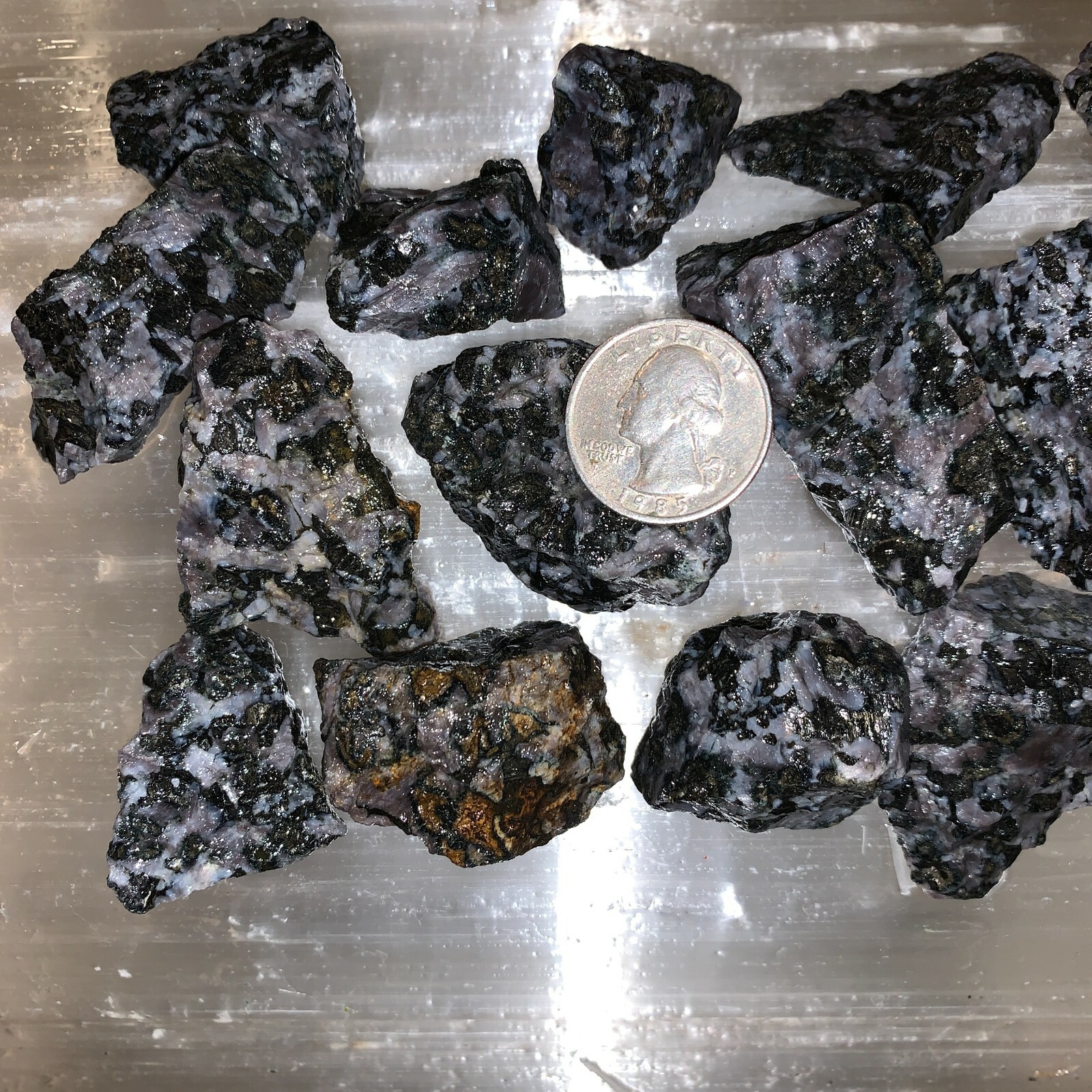 INDIGO GABBRO ROUGH, CHARGED 2000 CARAT LOT + A FREE SELENITE CHARGING STICK