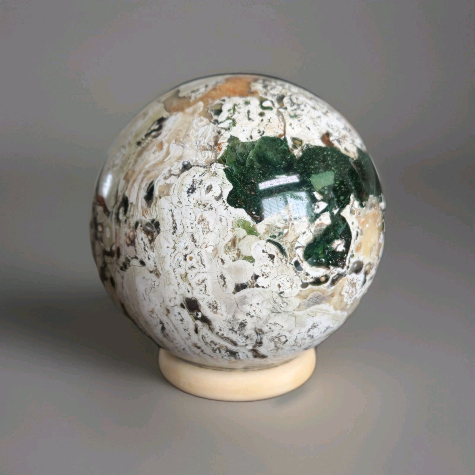 Natural Polished Money Agate 2.7″ Sphere – 384g – USA