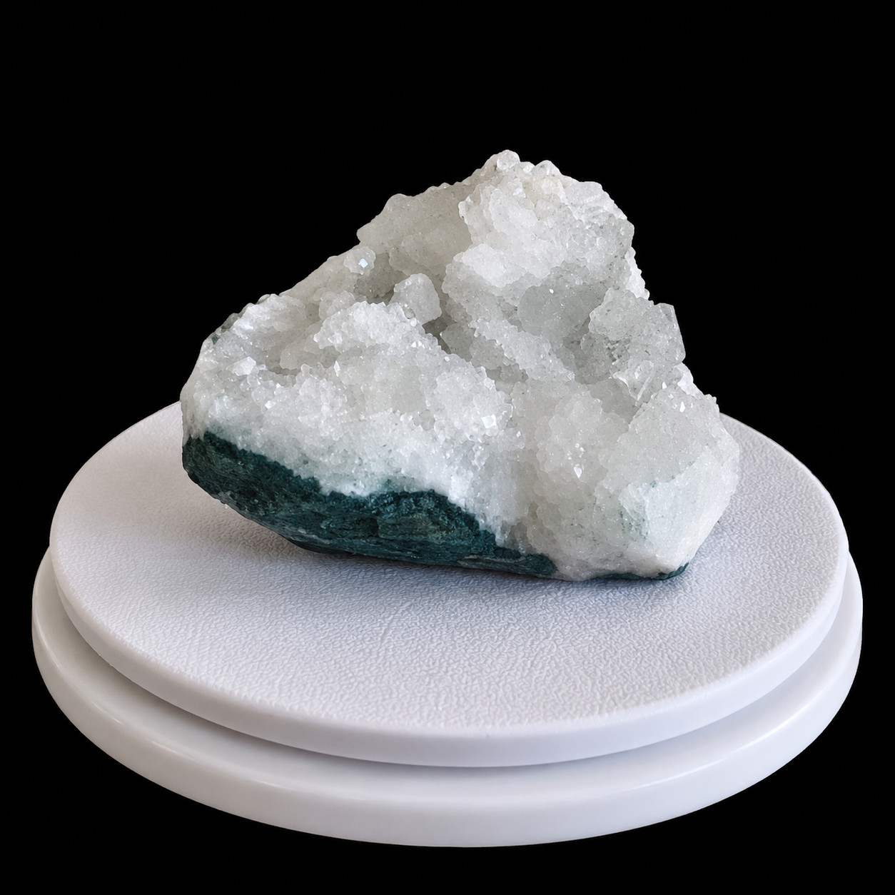 White Apophyllite with Druzy Quartz Crystal Mineral 188g 7x6x4cm Raw Mineral