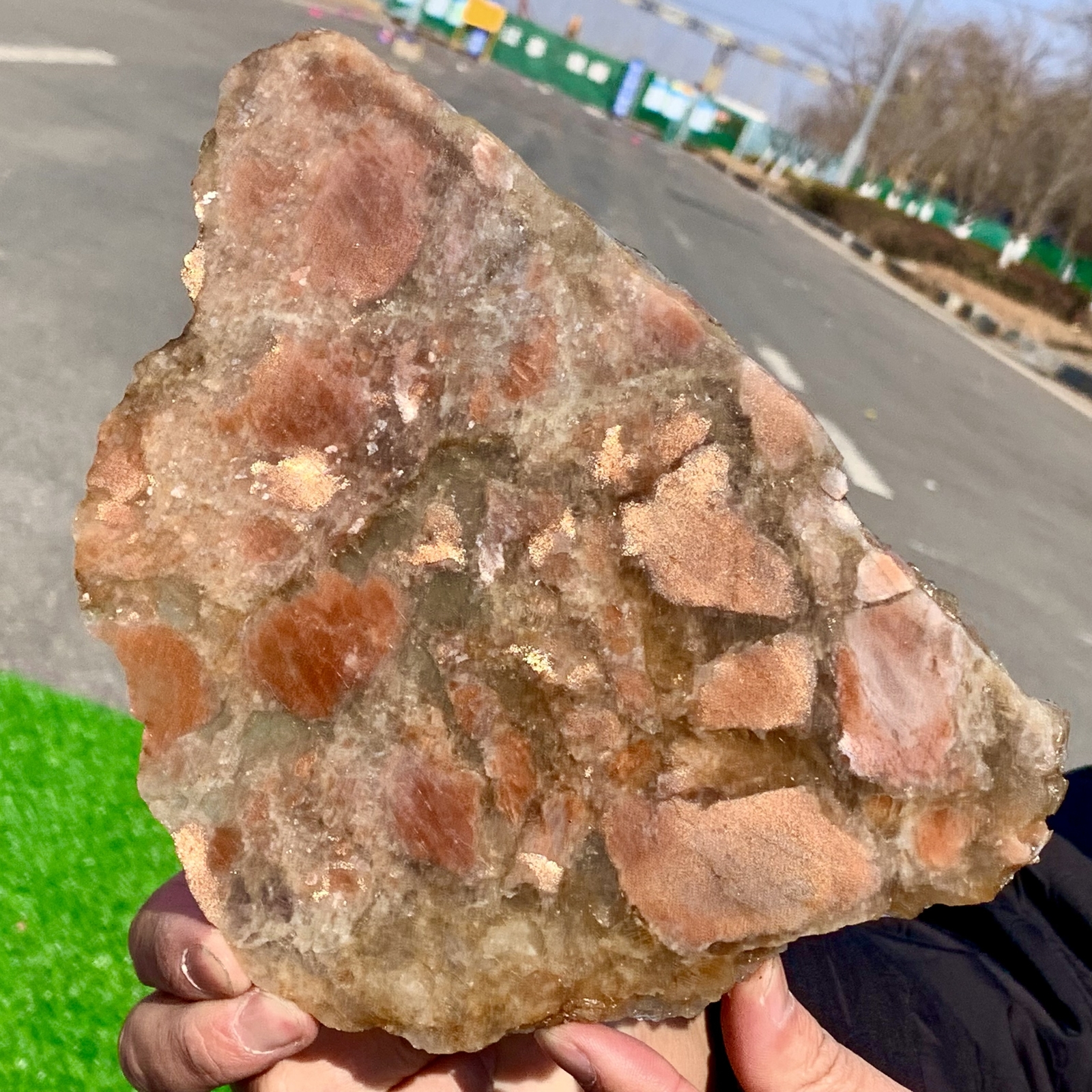449G Natural Strong SunStone Quartz Crystal Spiritual Restoration