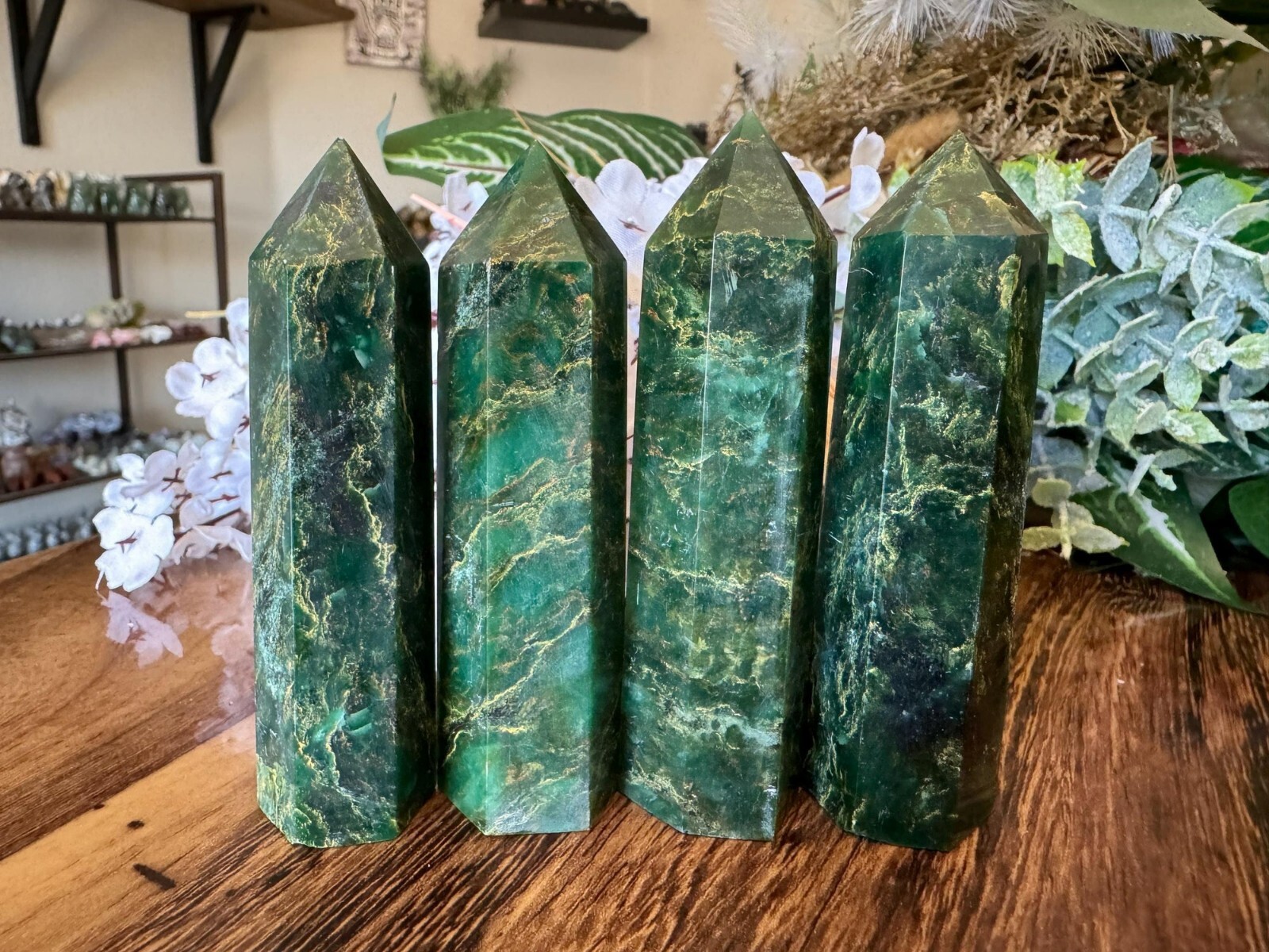 1 PCS Emerald Stone Tower Single Point Obelisk Gemstone Crystal Wand Specimen