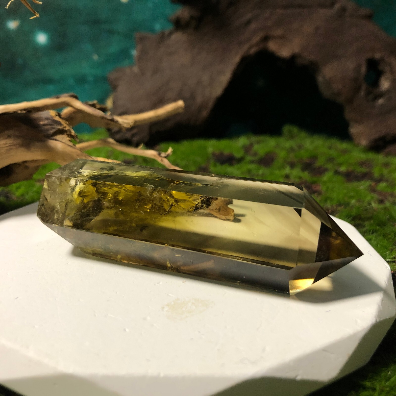 Natural Rainbow Citrine Tower Crystal Quartz Energy Healing Chakras 87g 7.8cm