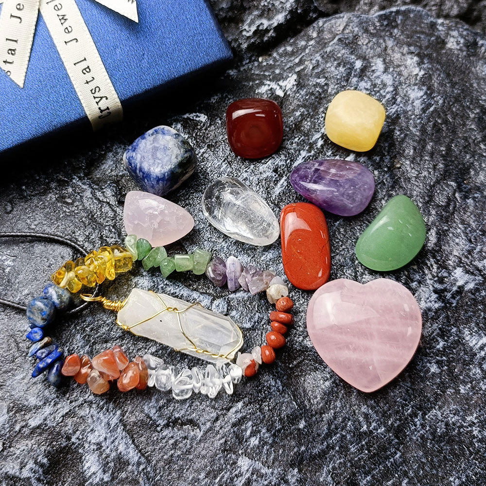 Spiritual Meditation Crystal Heart Healing Crystal 7 Chakra Tumbling Stone Set