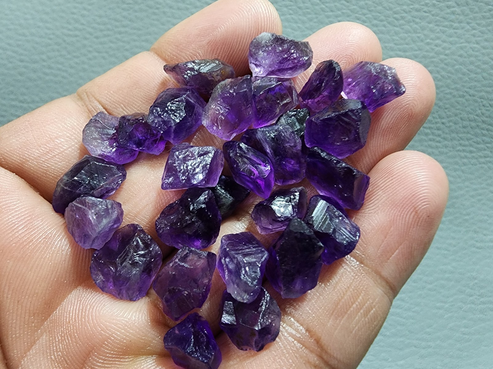 Raw Size 11-15 MM Beautiful Purple Amethyst Rough Gemstone 30 Pcs Crystal Rough
