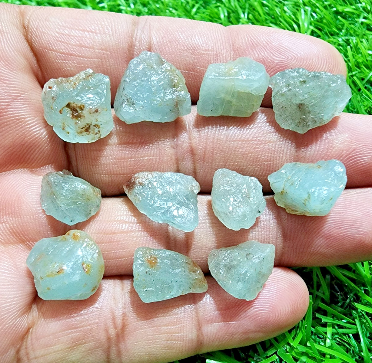 11Pcs Gorgeous Blue Aquamarine Gemstone Rough Lot 12-15mm Aquamarine Raw Stones