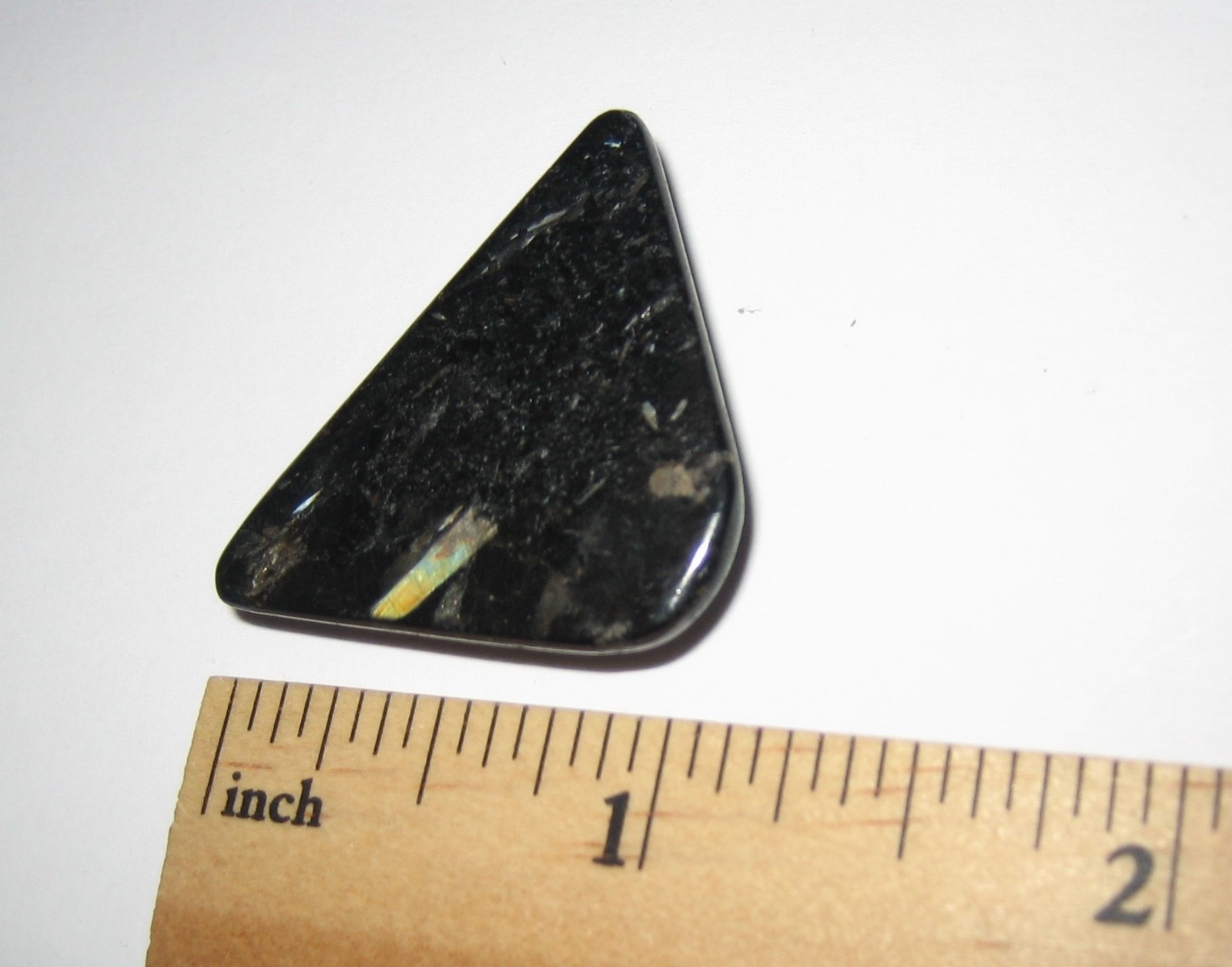35mm x 24mm POLISHED RARE AUTHENTIC NUUMMITE STONE CABOCHON GREENLAND ~ 8.4g *A4