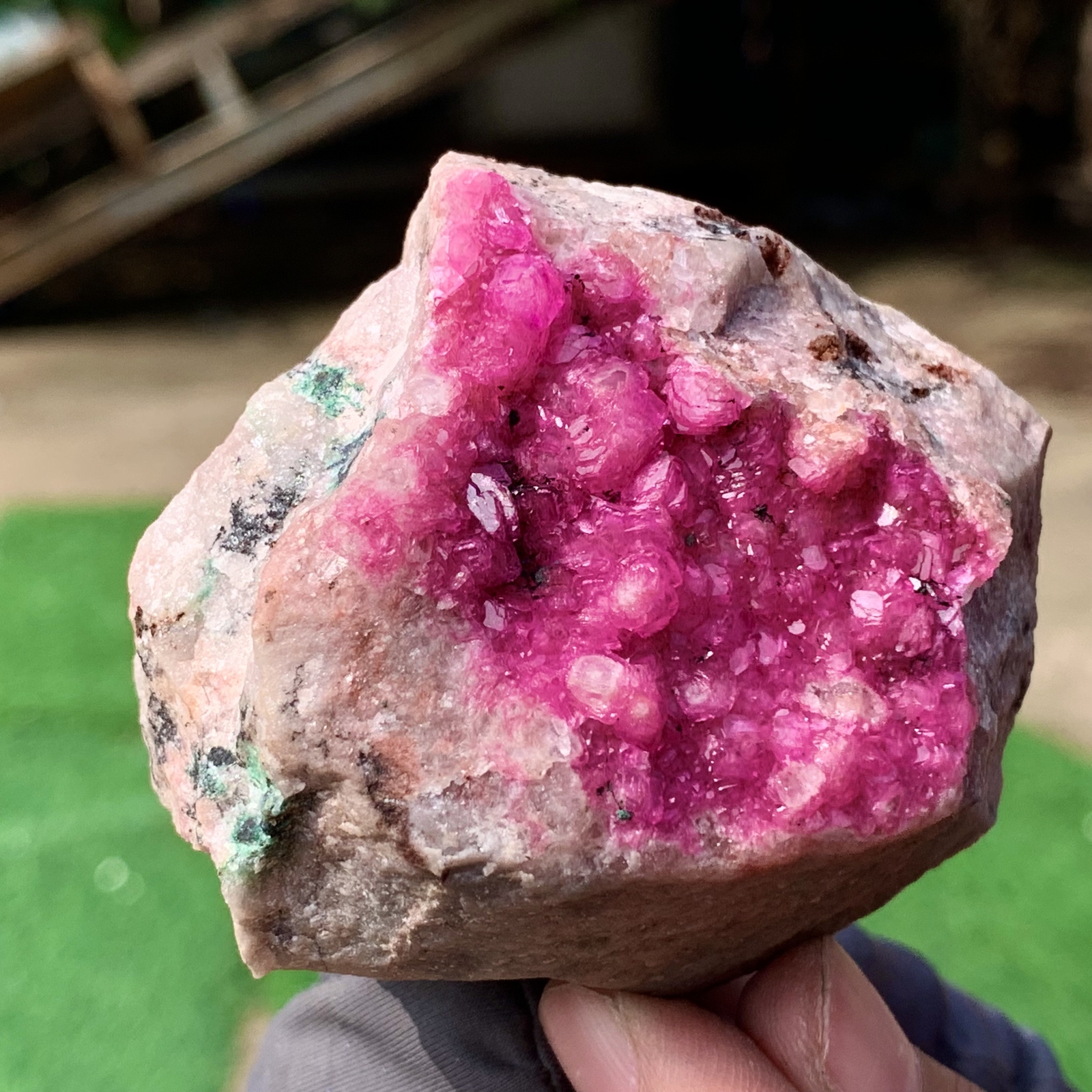 205G Natural Cobalto Calcite graininess Crystal Mineral specimen Healing-Congo