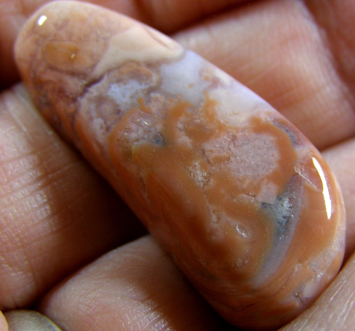 PRETTY COTTON CANDY AGATE TUMBLESTONE 3.6 x 1.4 cms 8.93 gms – MEXICO – #5